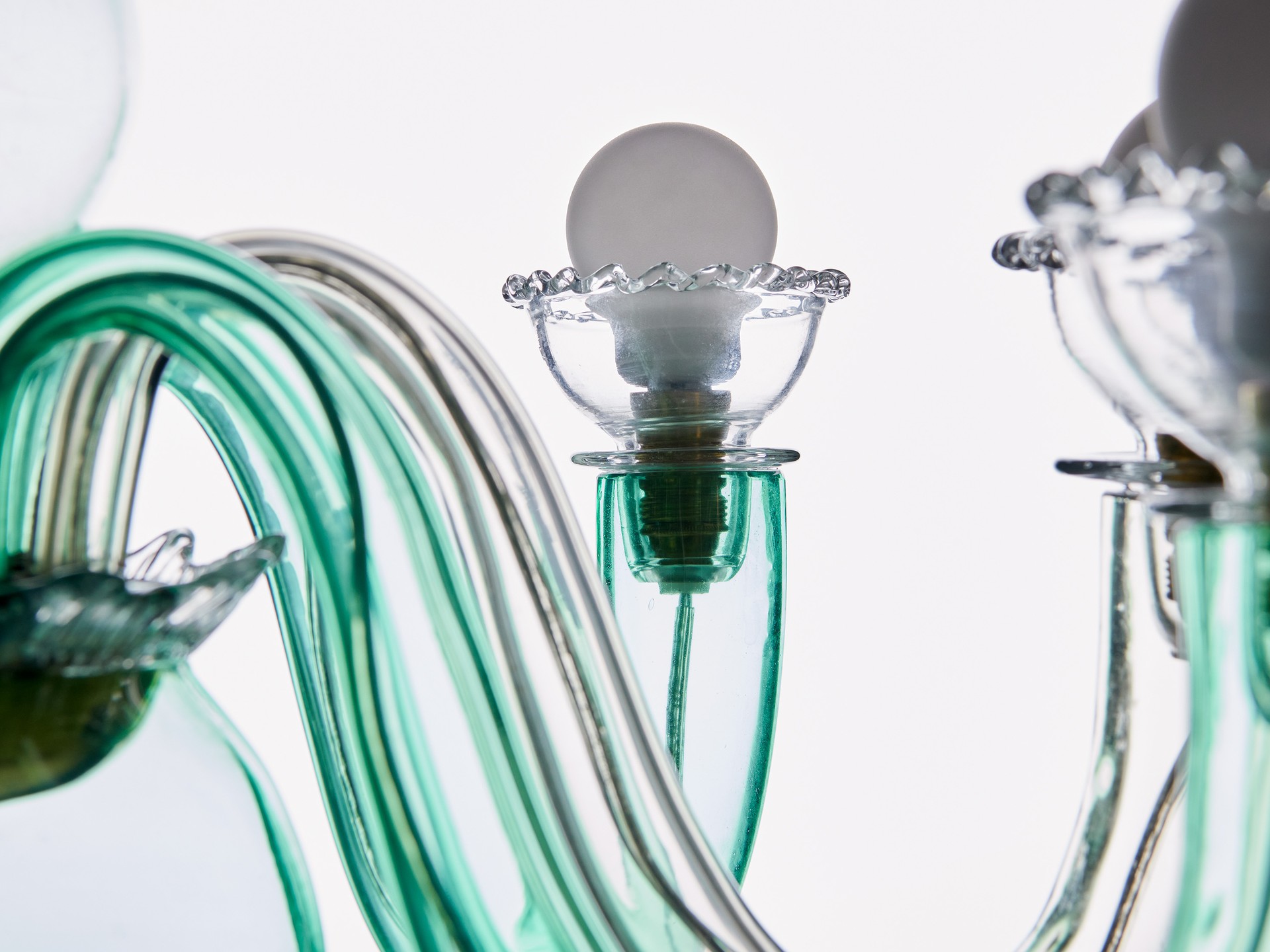 Chandelier image 7