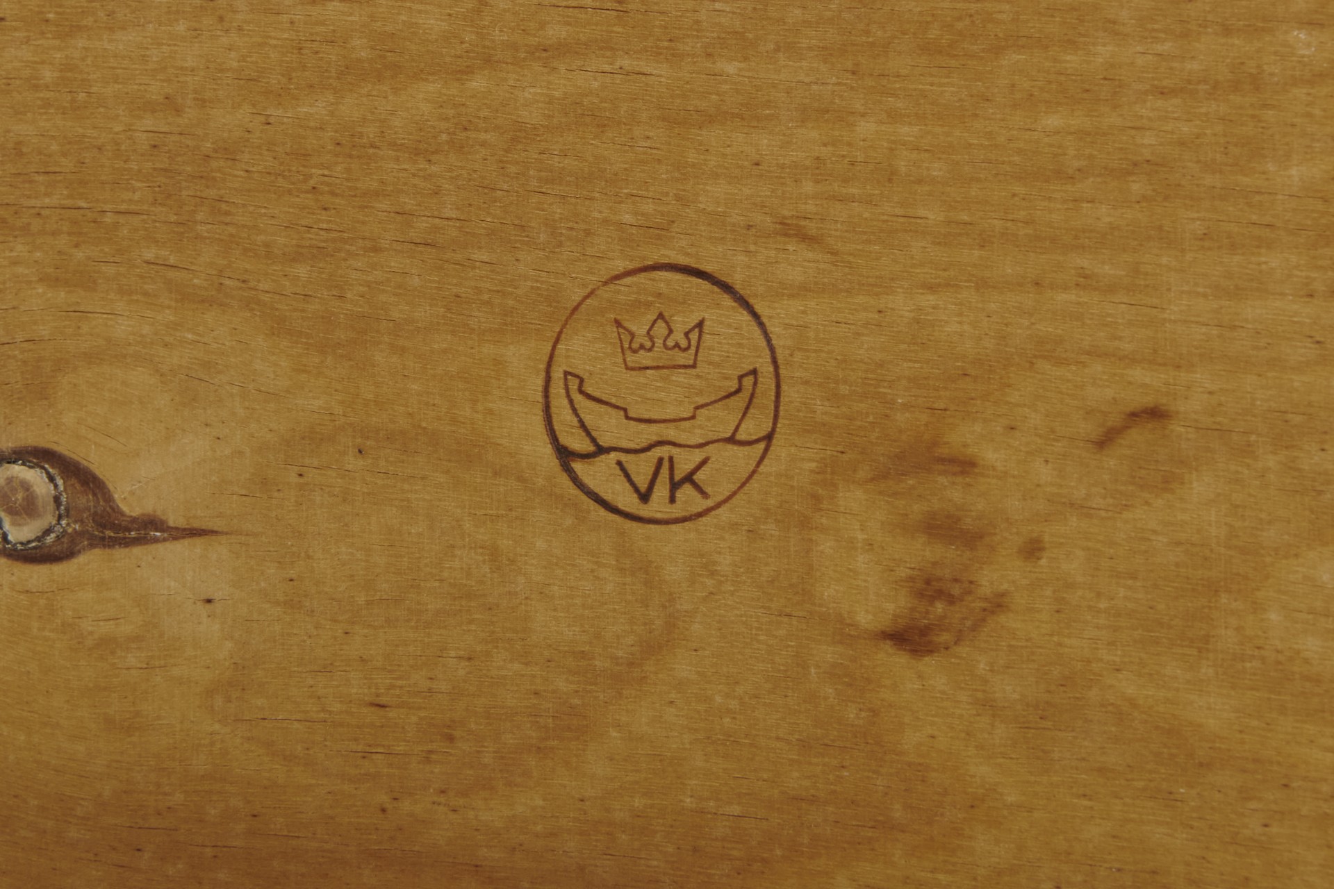Dining Table image 6