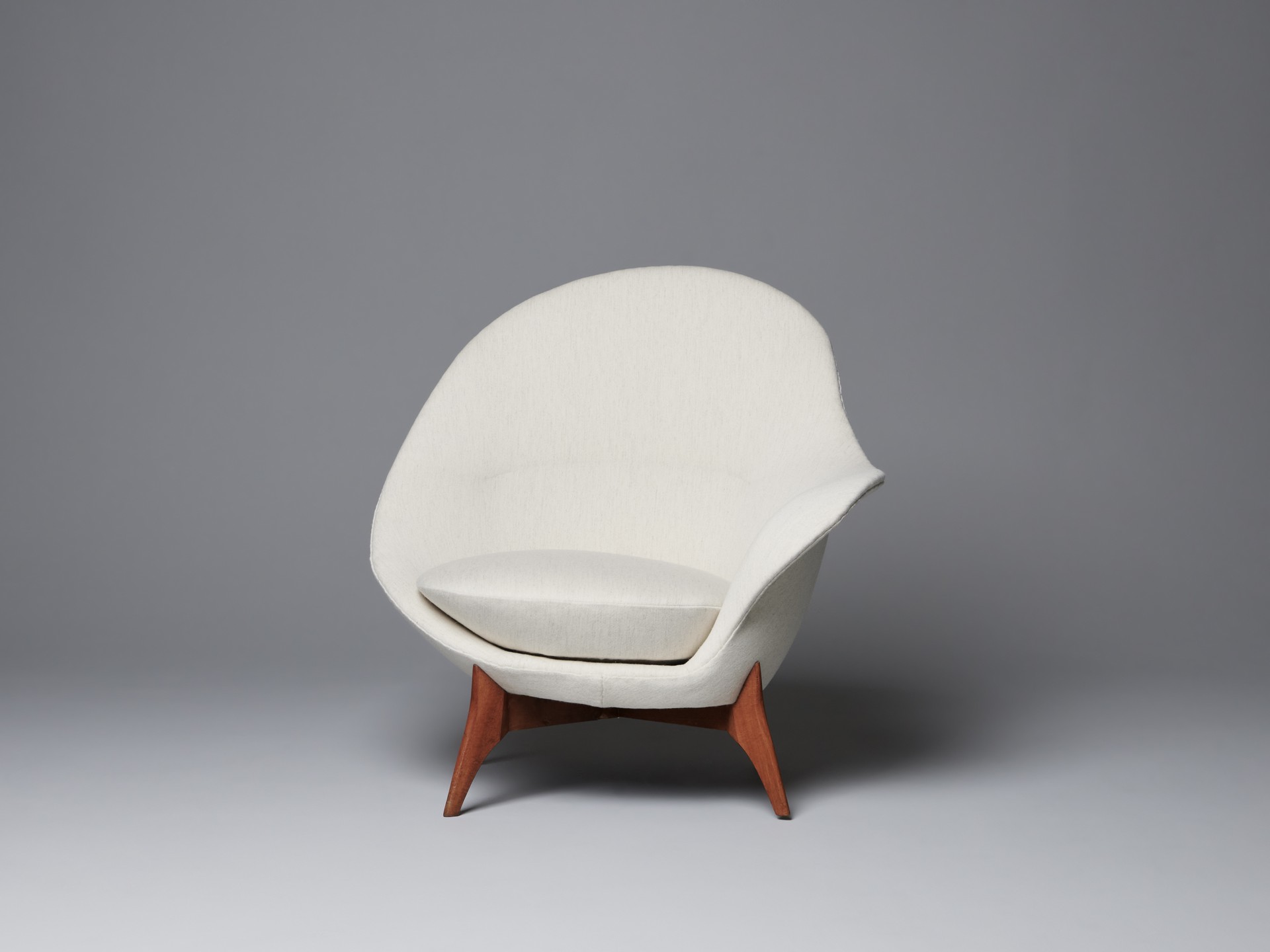 Armchair image 2