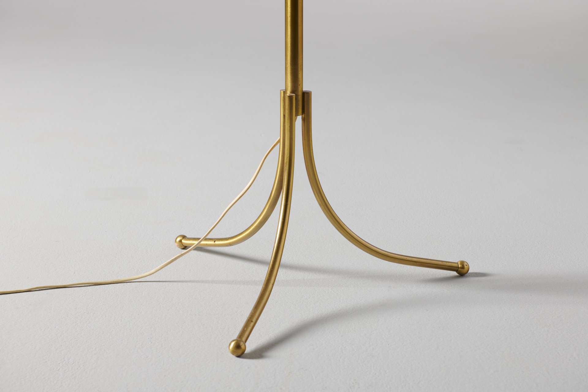 Adjustable Floor Lamp image 5