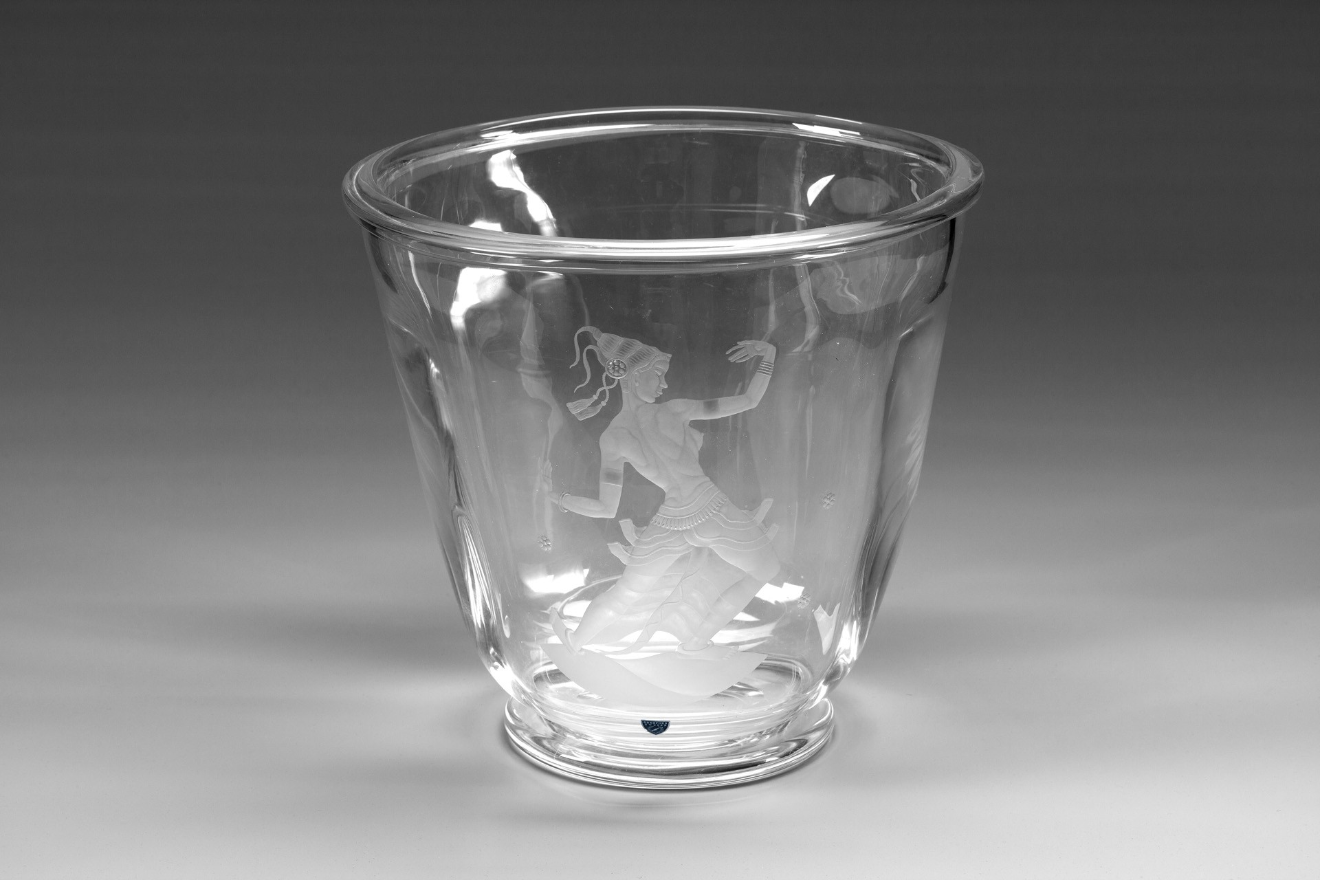 Vase image 2