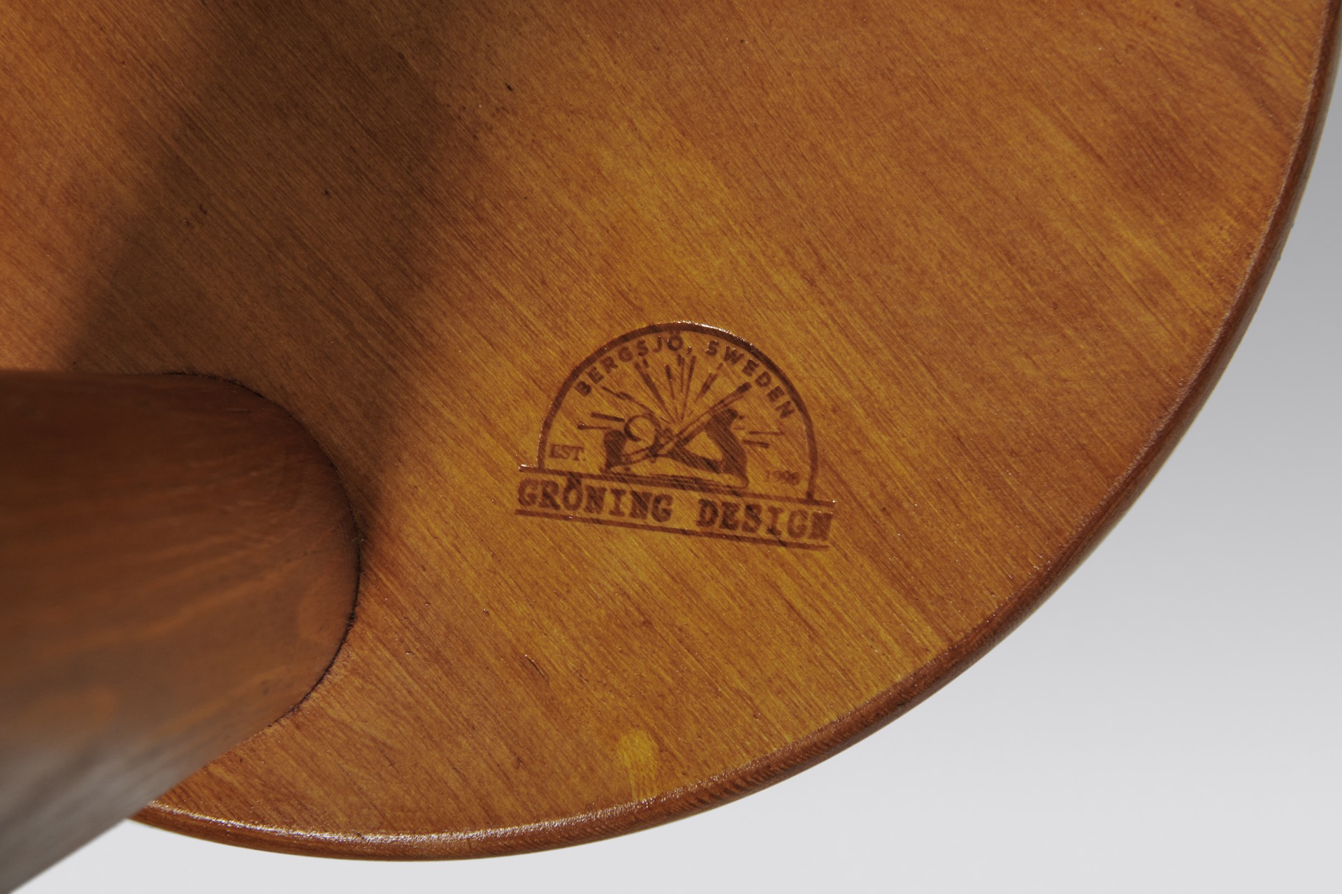 Stool image 3