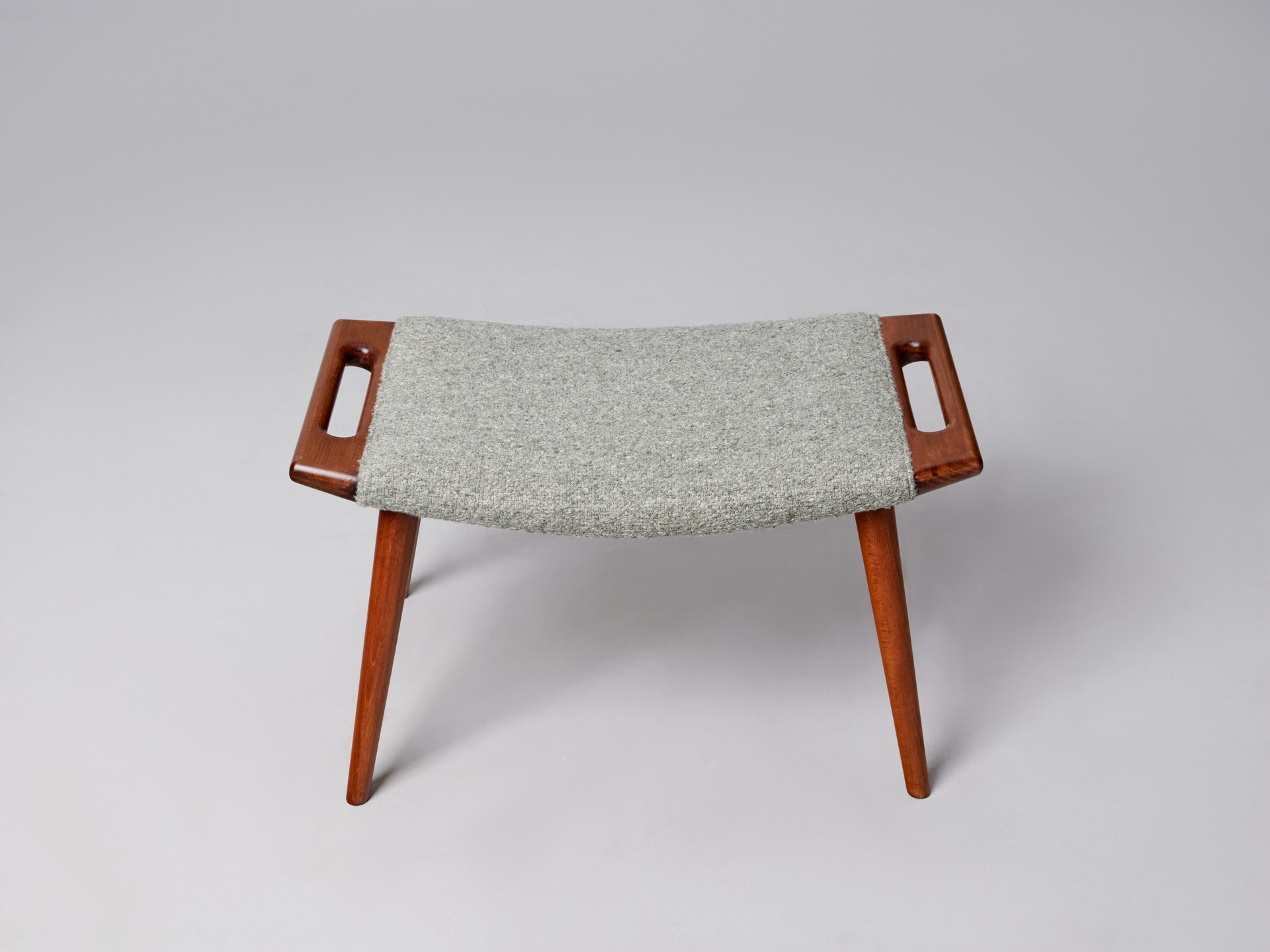 'Papa Bear' Armchair image 13
