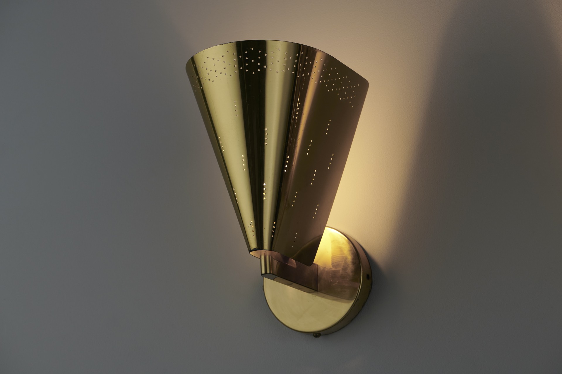 Pair of Wall Lamps image 5
