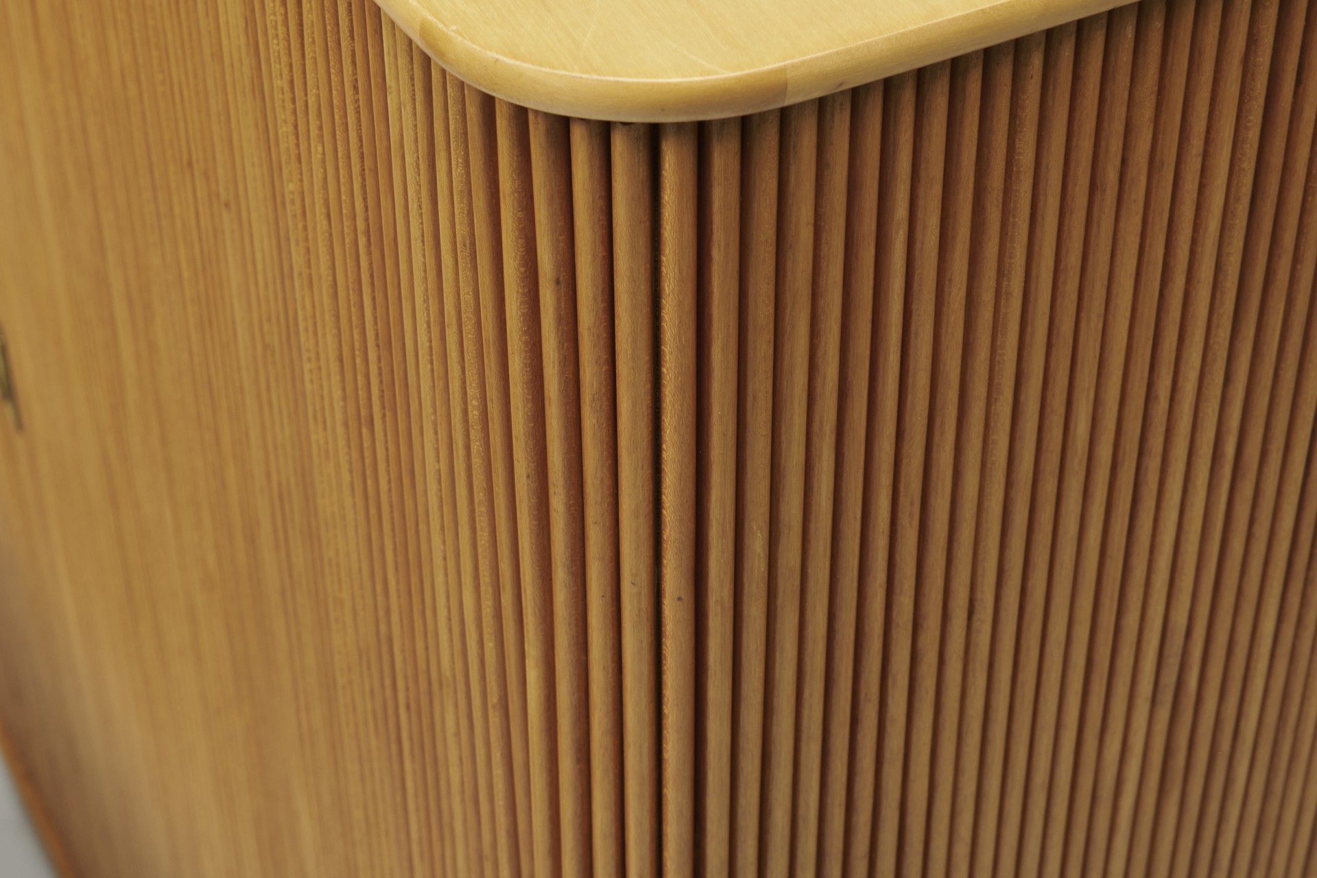 Cabinet image 7