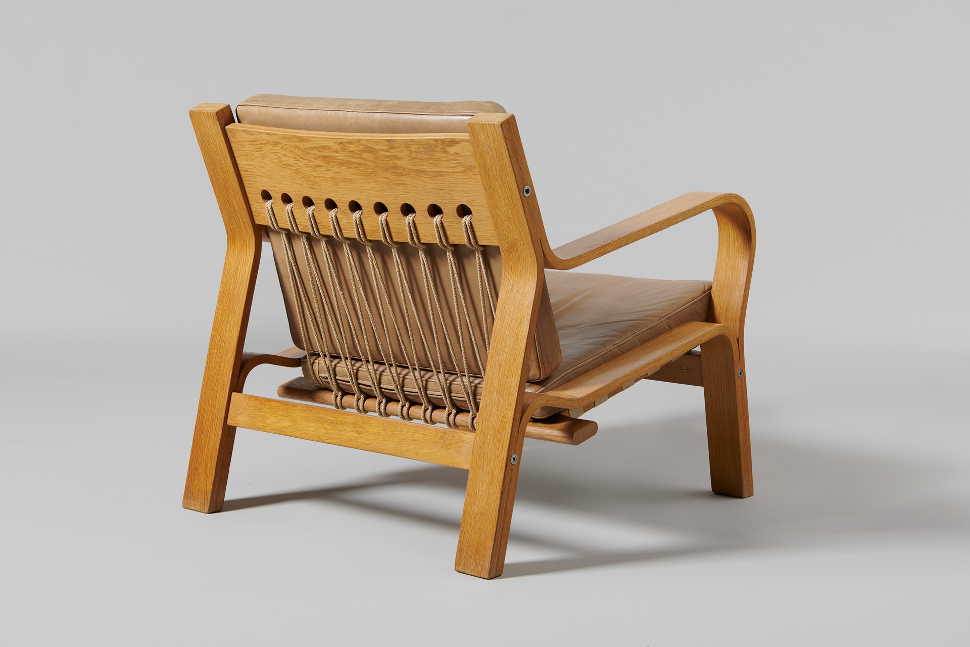 Pair of Easy Chairs Model no. GE 671 image 3