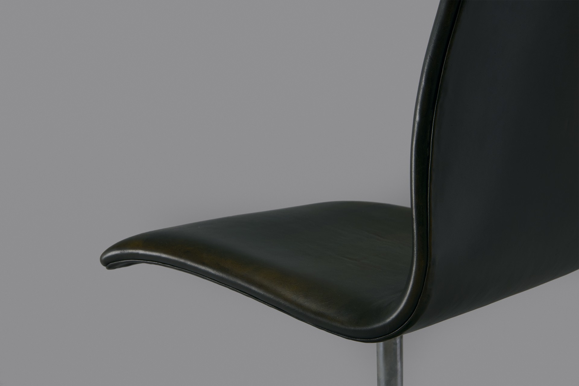 Pair of 'Oxford' Chairs image 4
