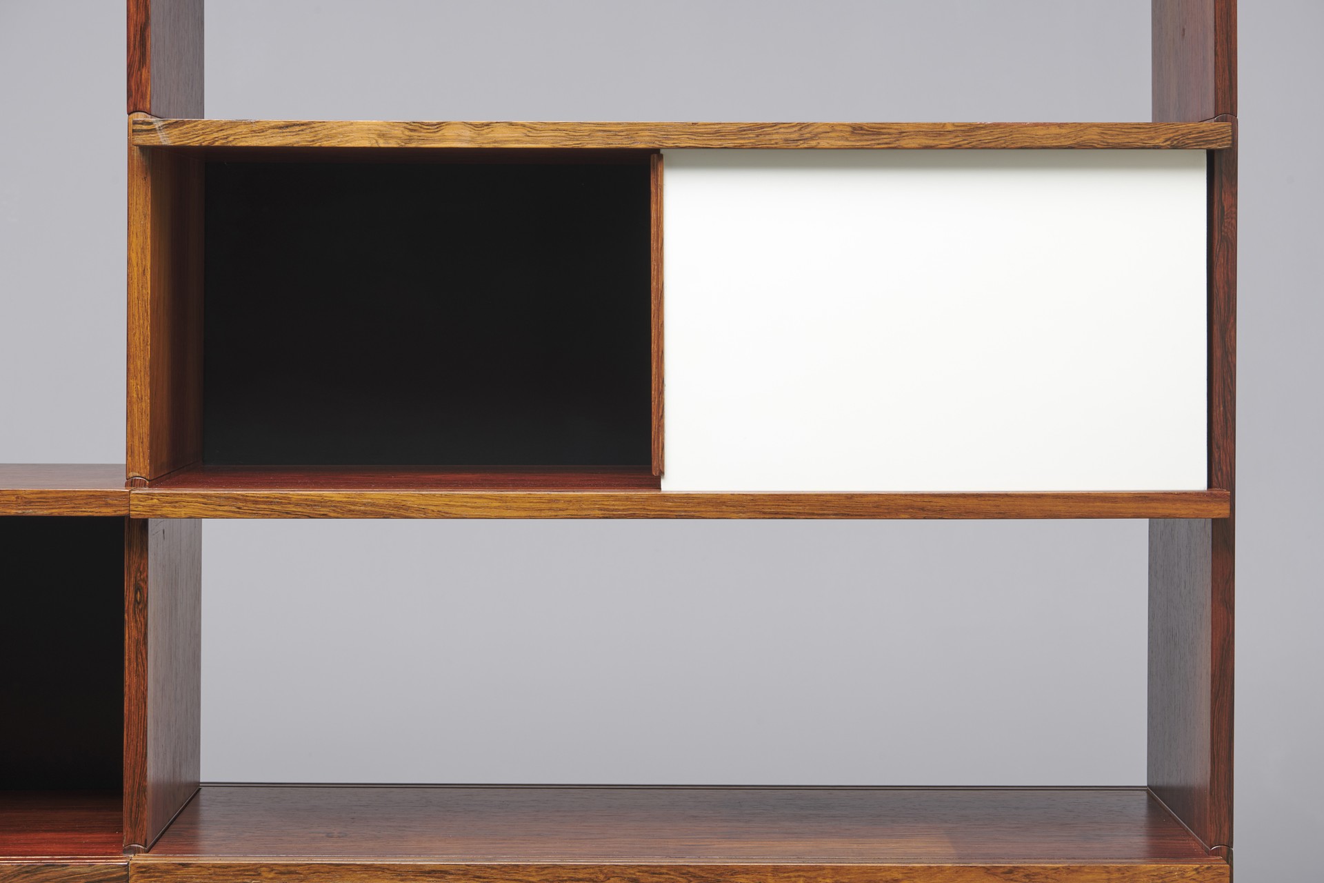 Modular 'Cantù' Bookshelf image 4