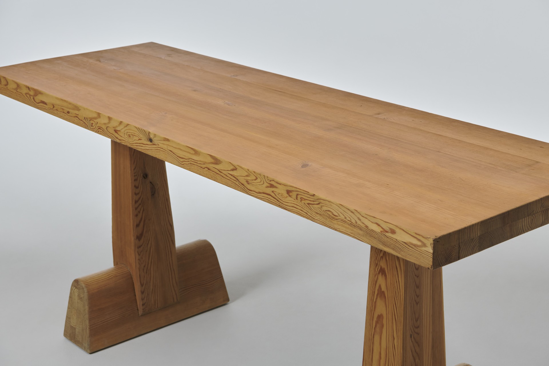 'Utö' Table image 5