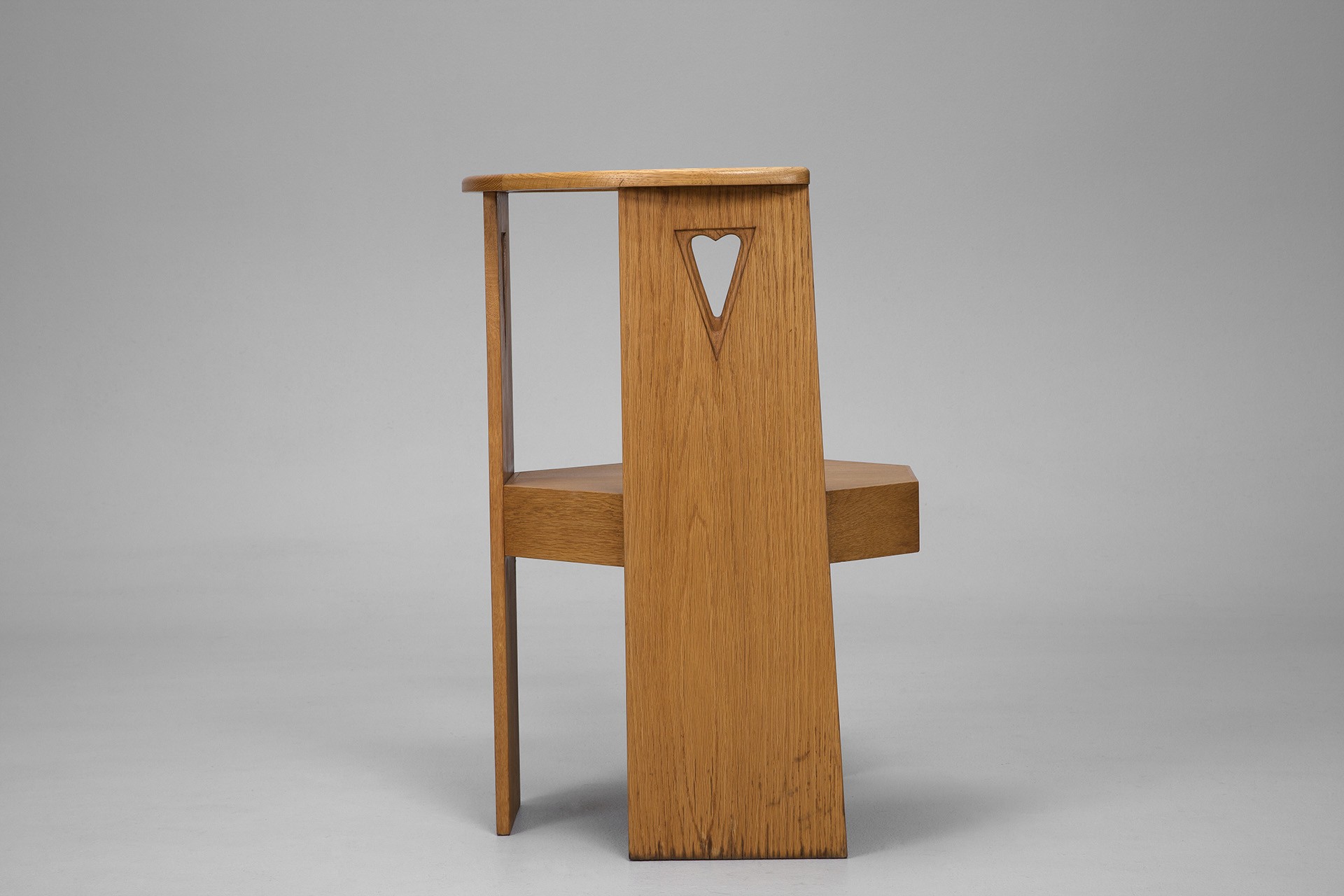 Heart Chair image 2