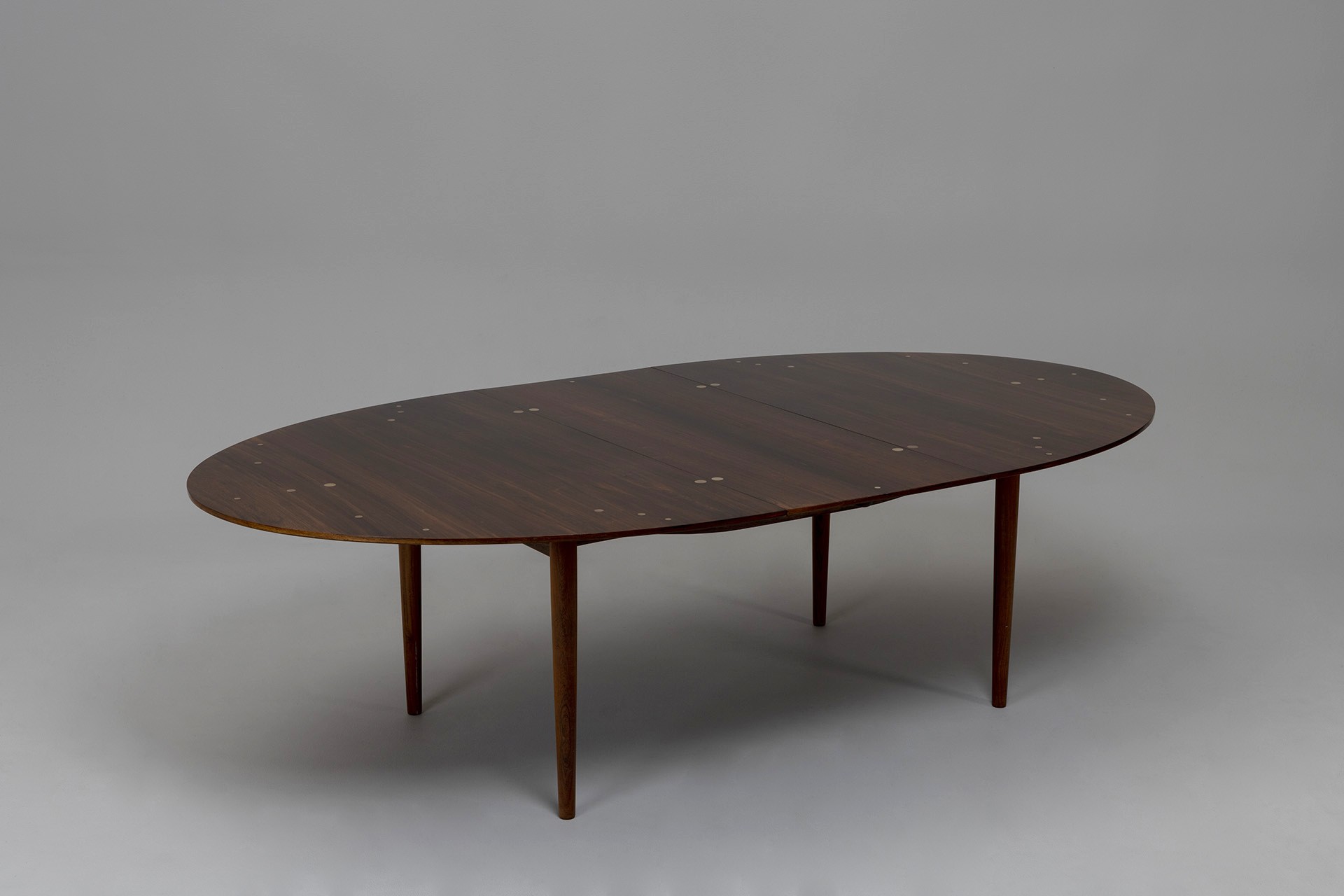 'Judas' Dining Table image 3