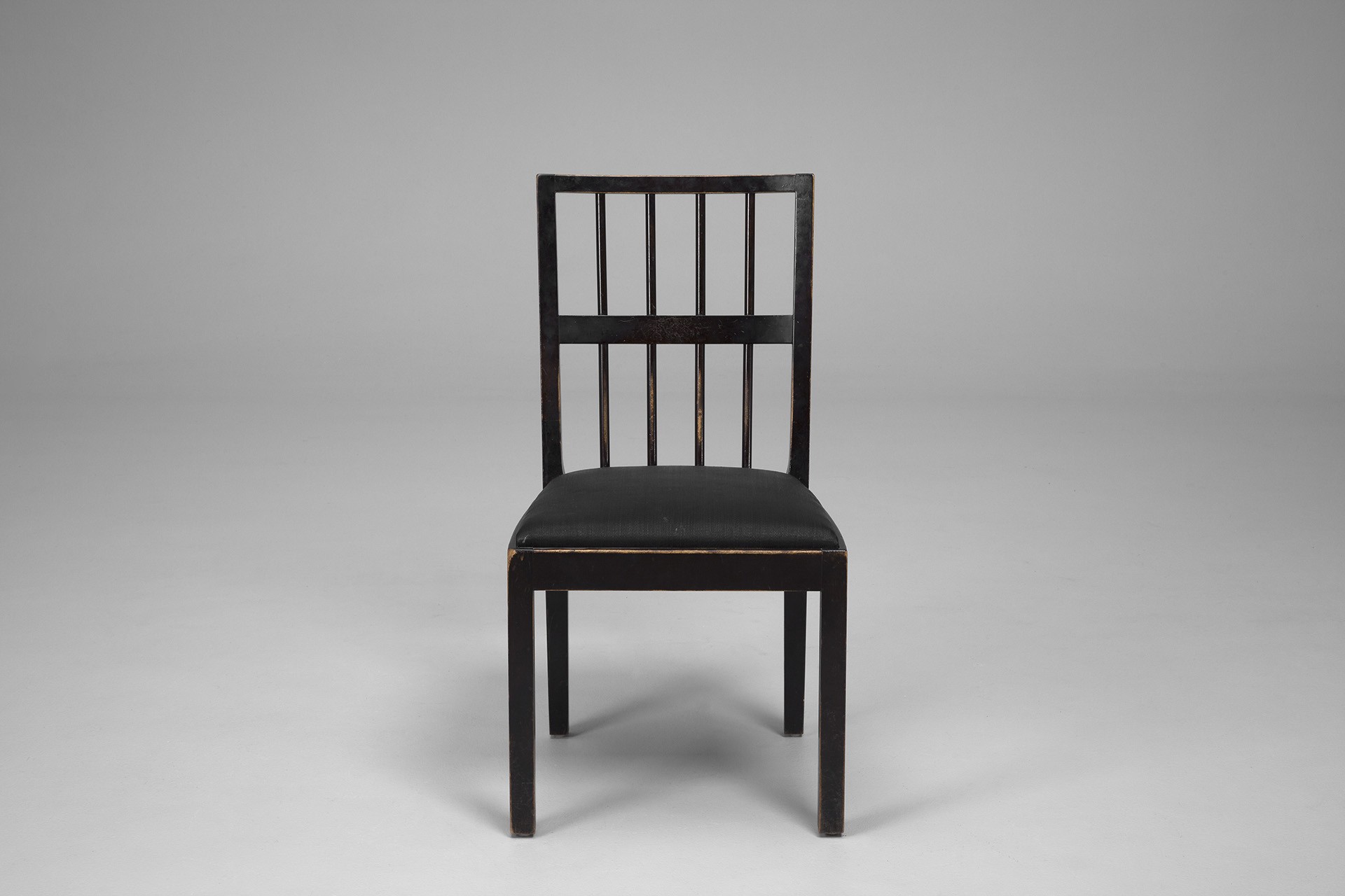 Chair image 2