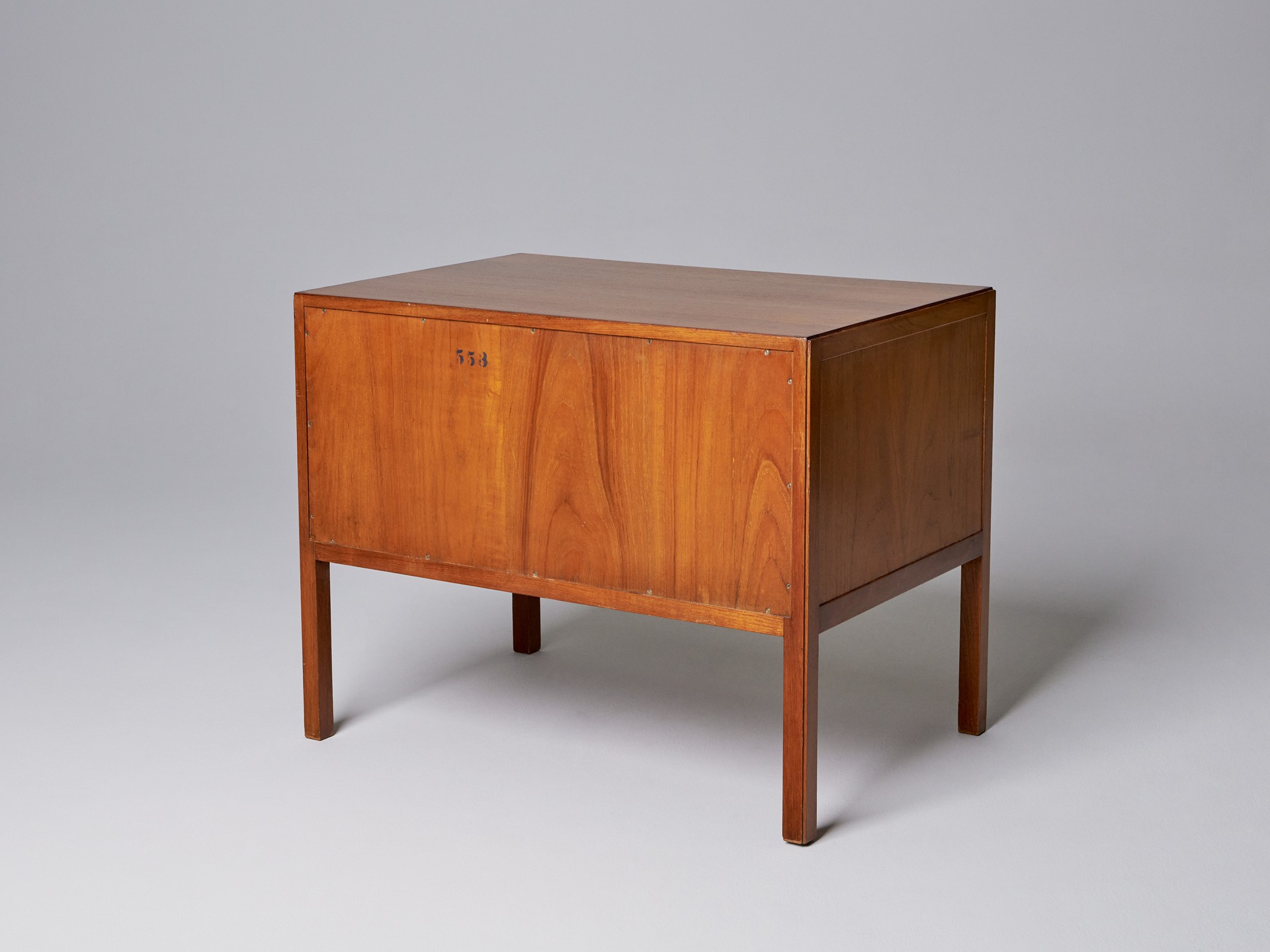 Chest of Drawers image 3