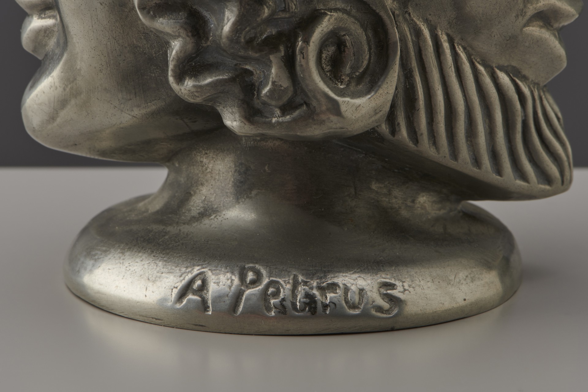 'Janus Head' Vase image 6
