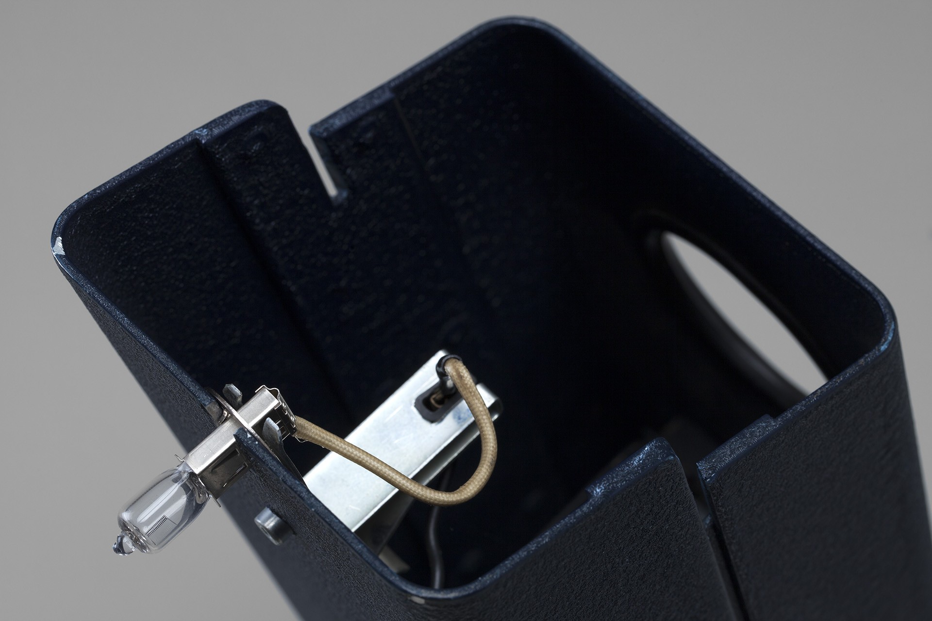Table Lamp image 3