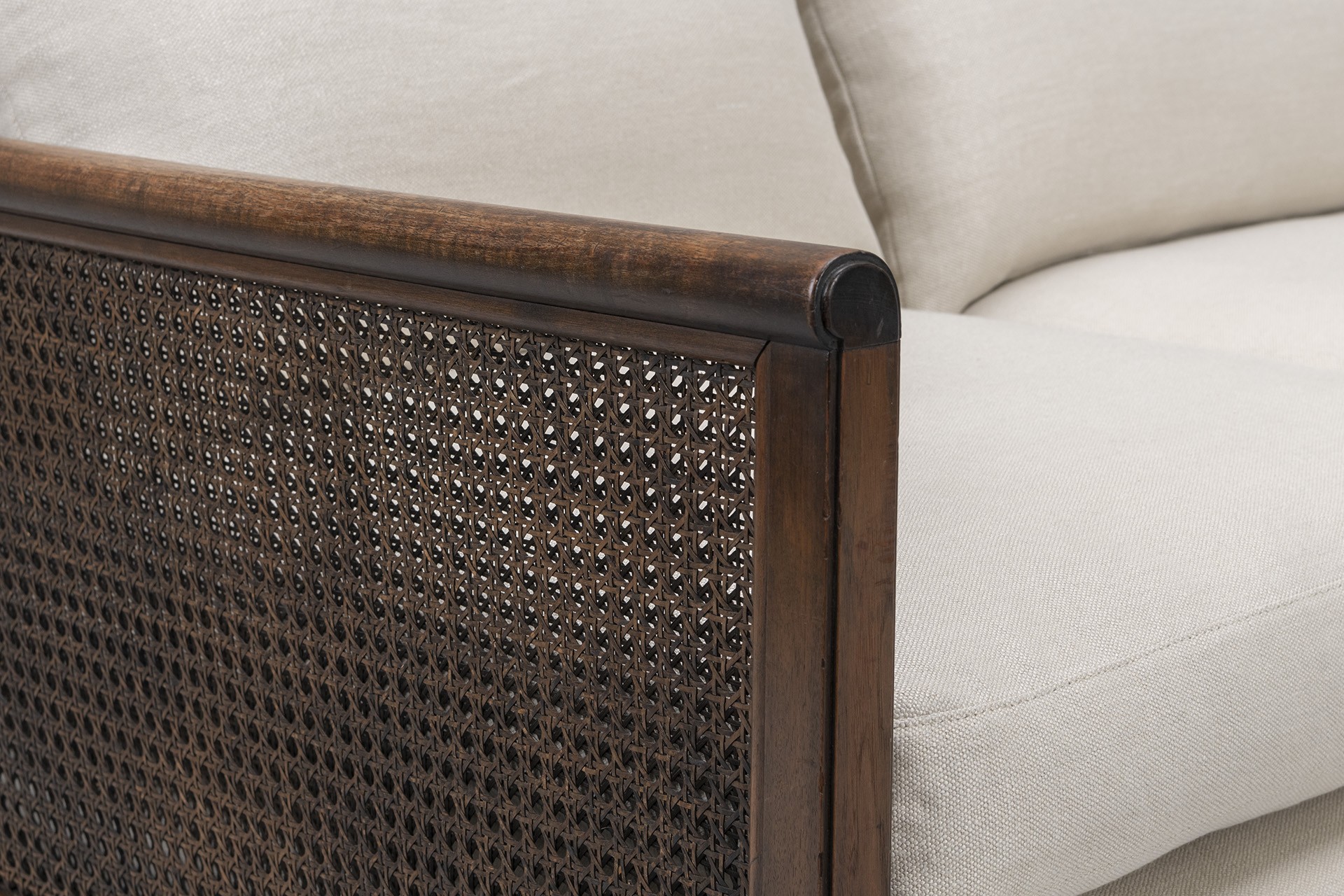 Sofa image 6