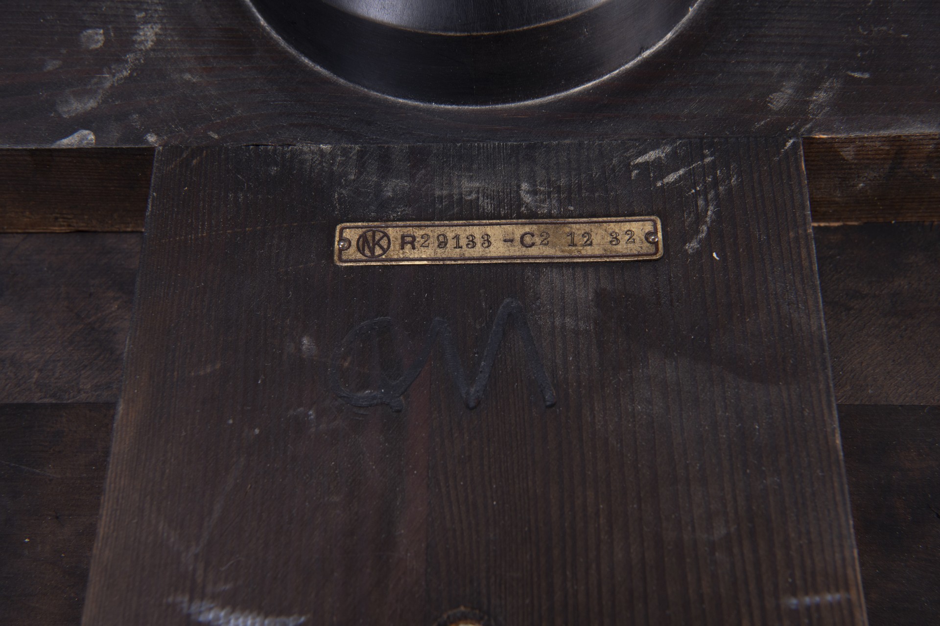 Center / Dining Table image 4