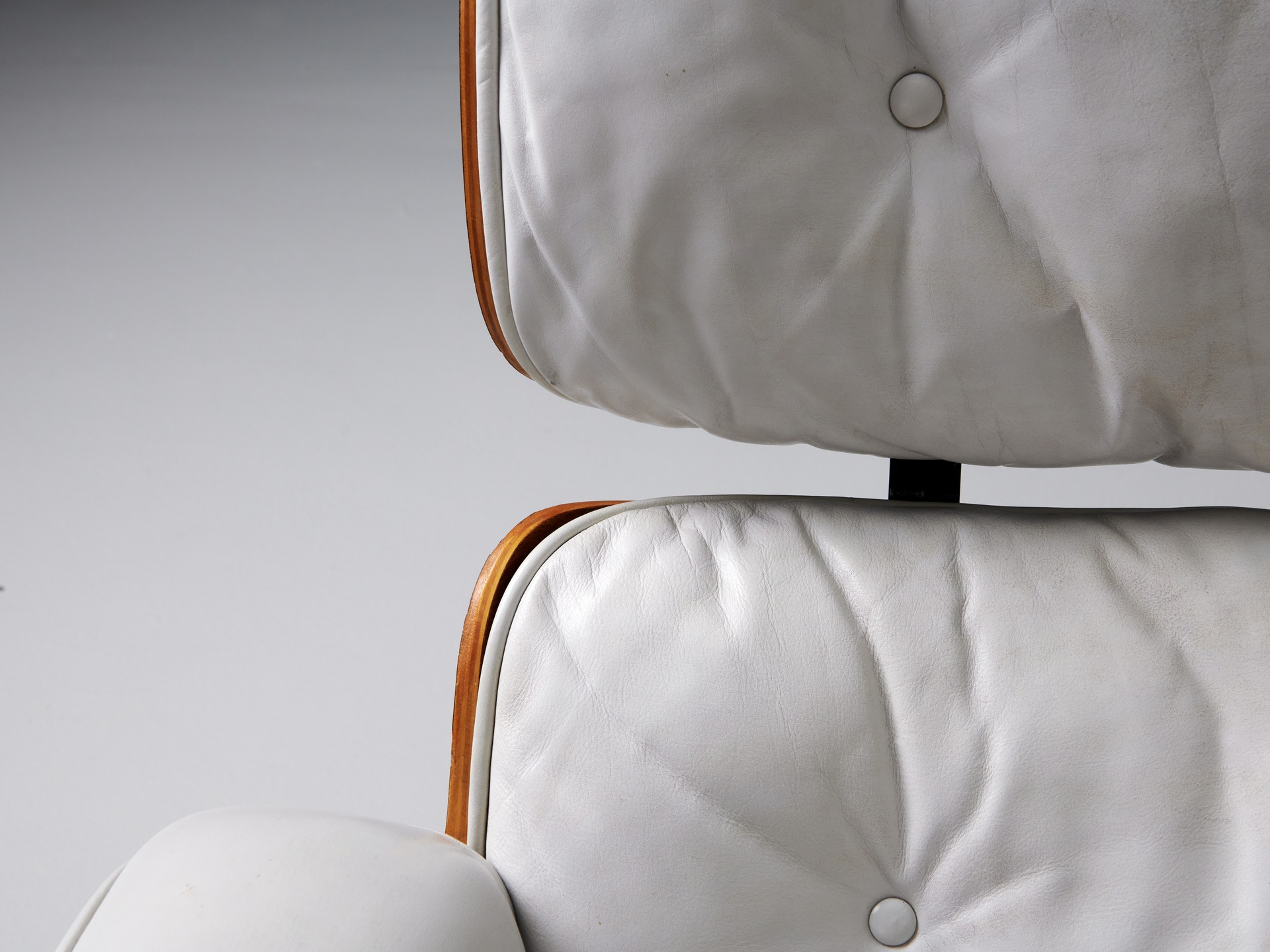 Lounge Chair and Ottoman image 8