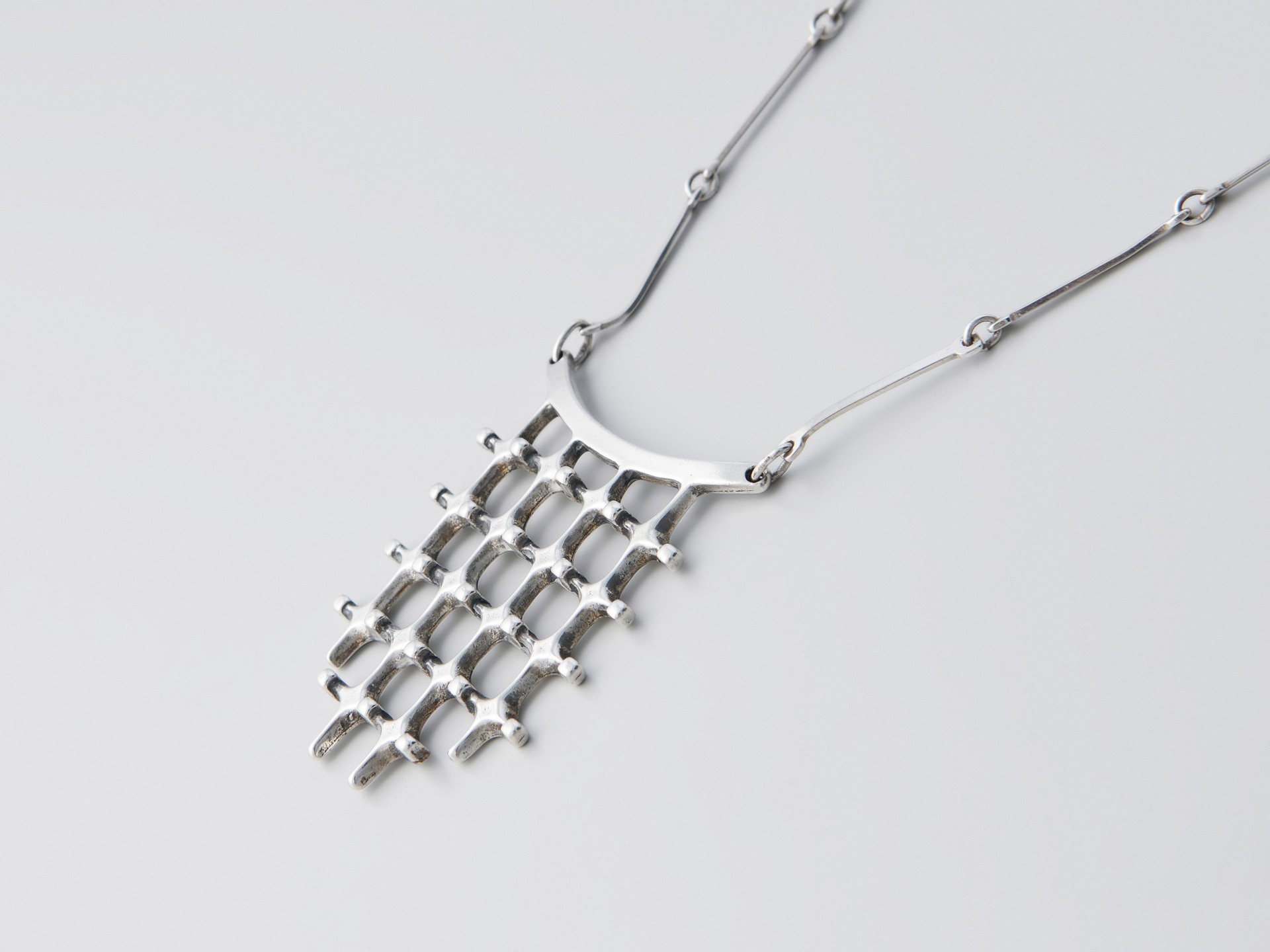 Necklace image 3