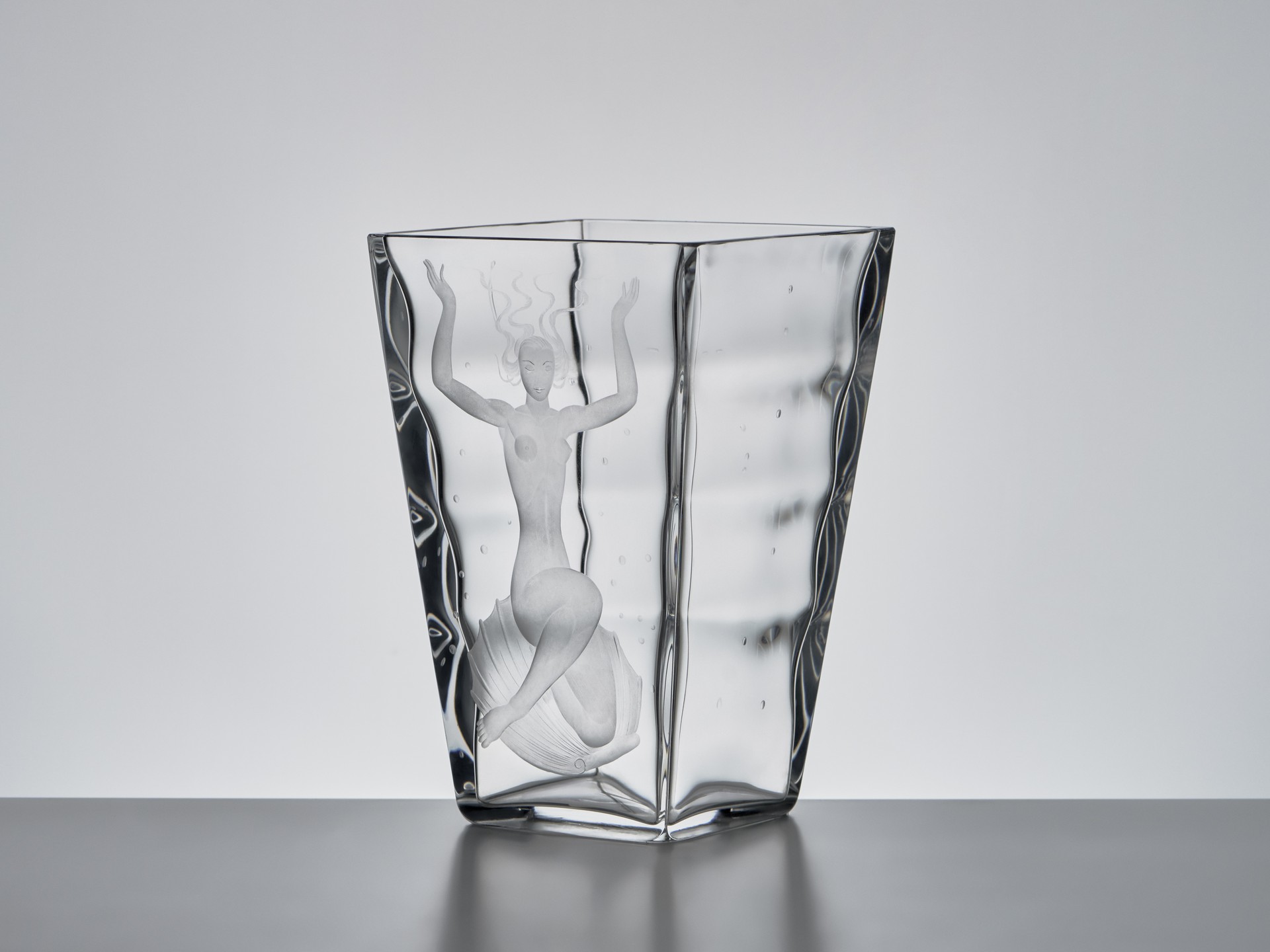 'Venus' Vase
