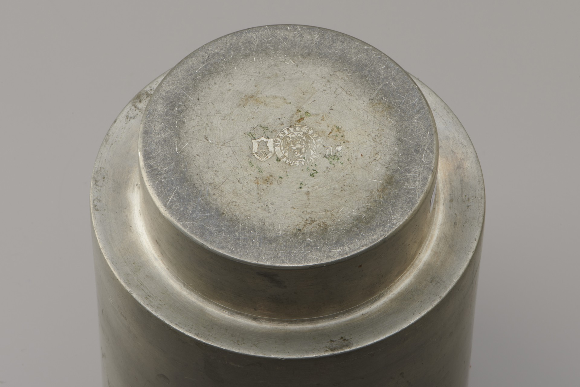 Vessel with Cover image 5
