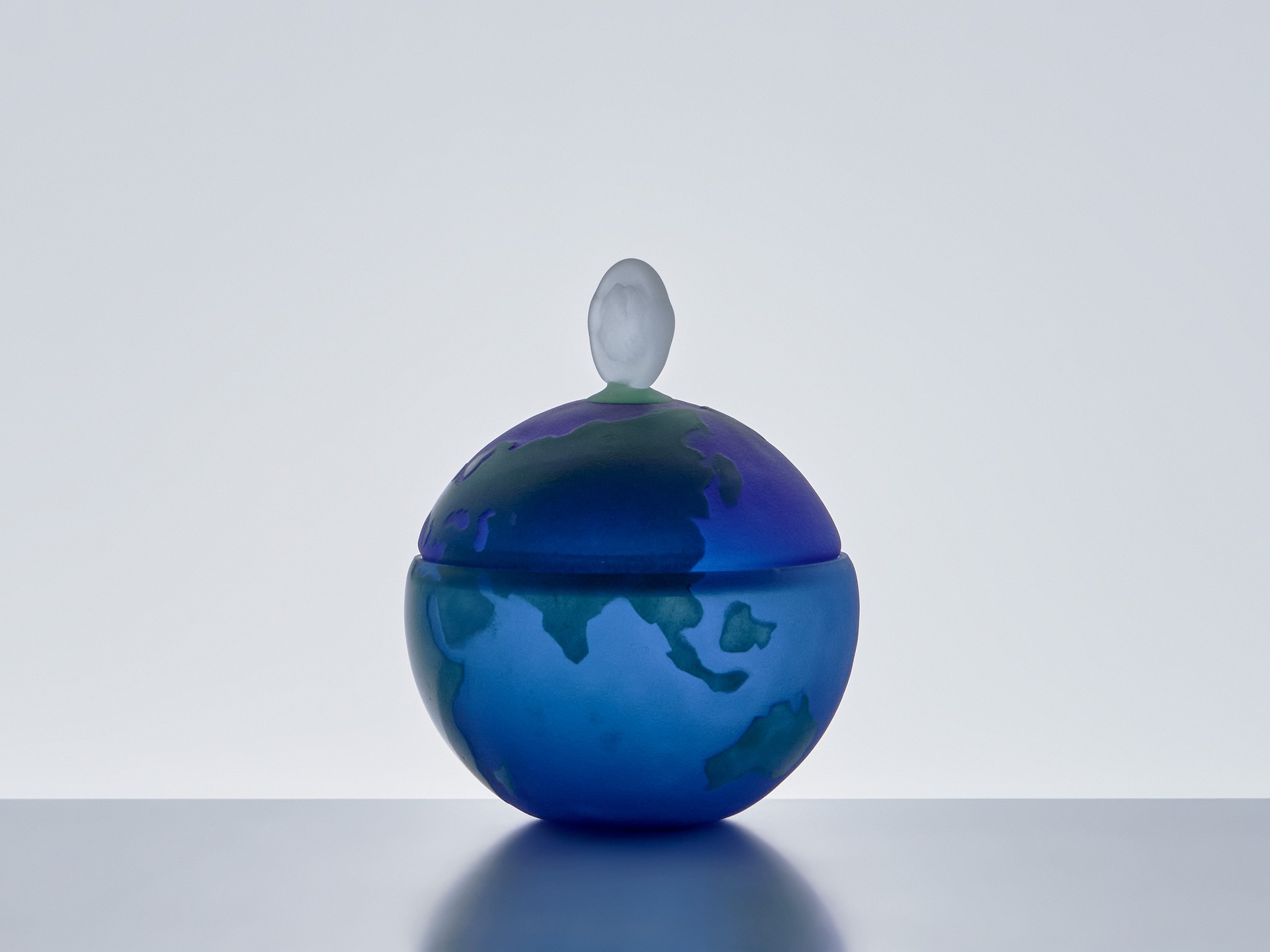 'Friendship' Jar with Lid image 2