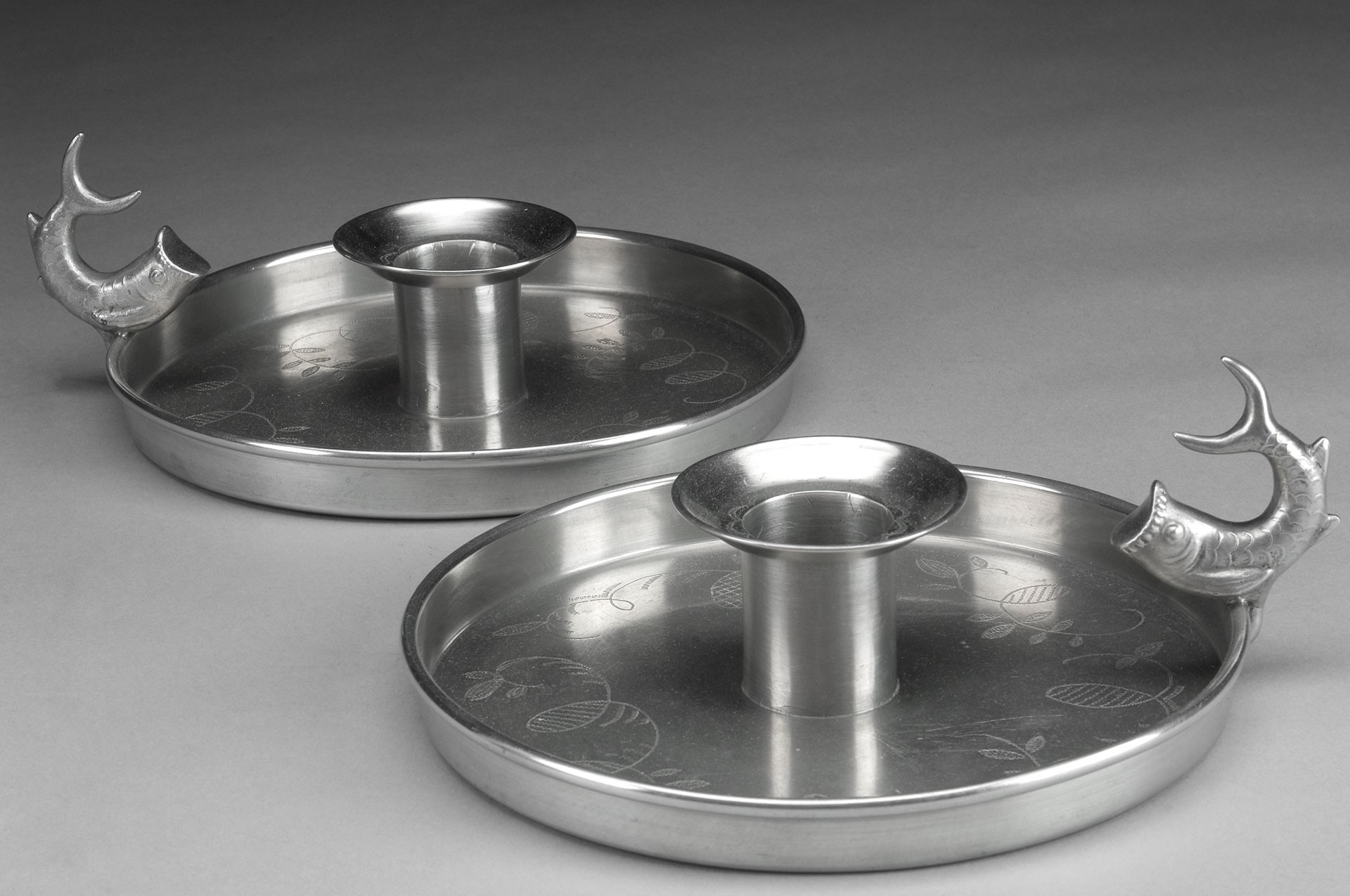 Svensk Tenn Candlesticks