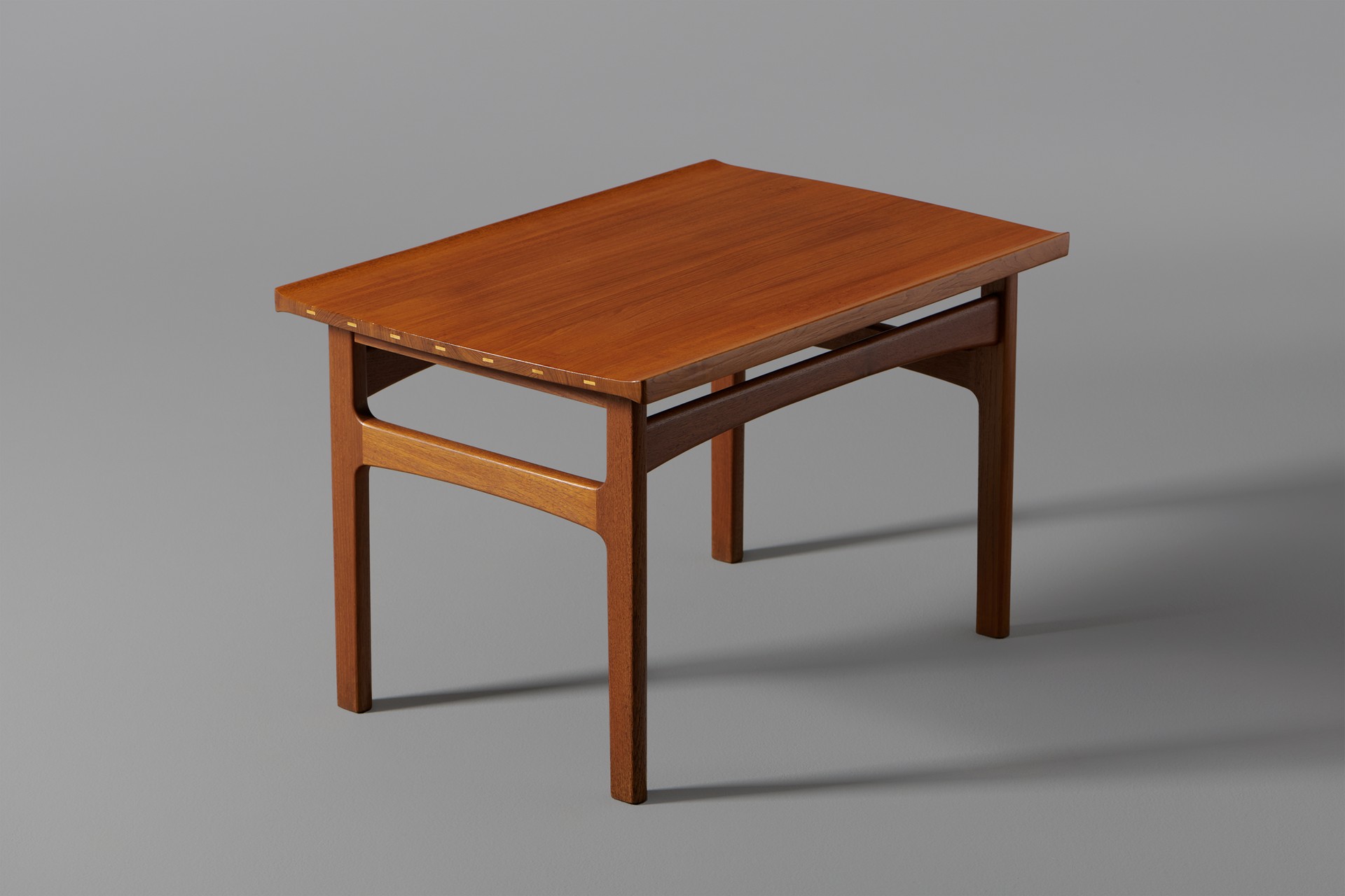 Pair of Side Tables image 2