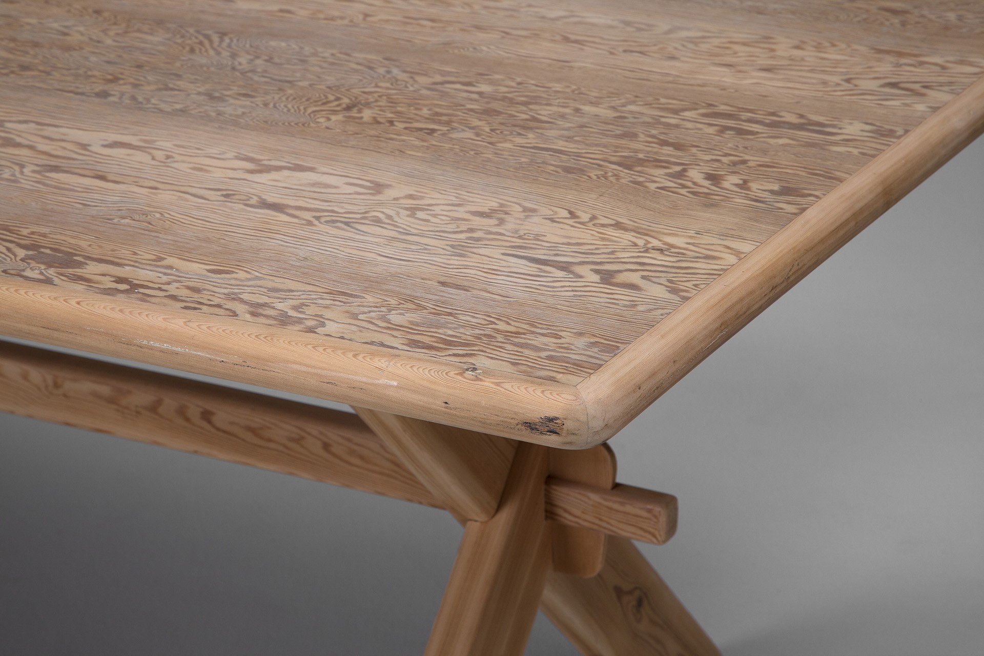 Dining Table image 6