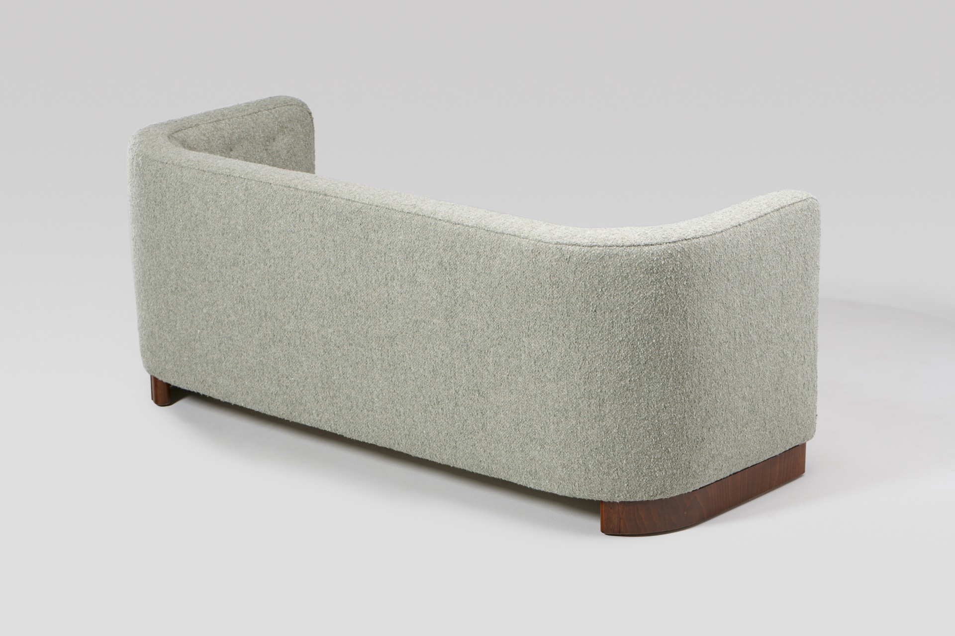 Sofa image 3