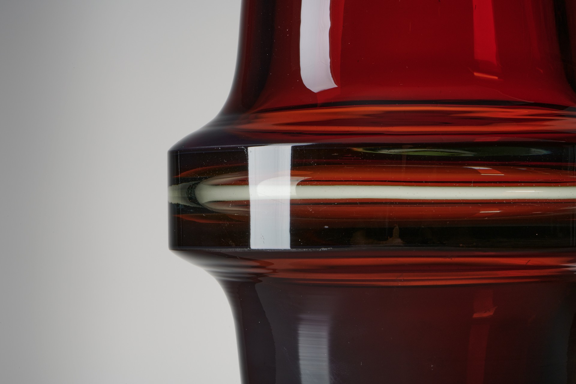 Vase, Model no. 3880 image 2