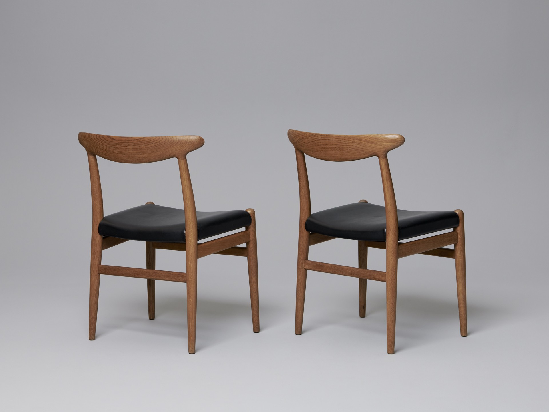 Set of Twelve Chairs image 3