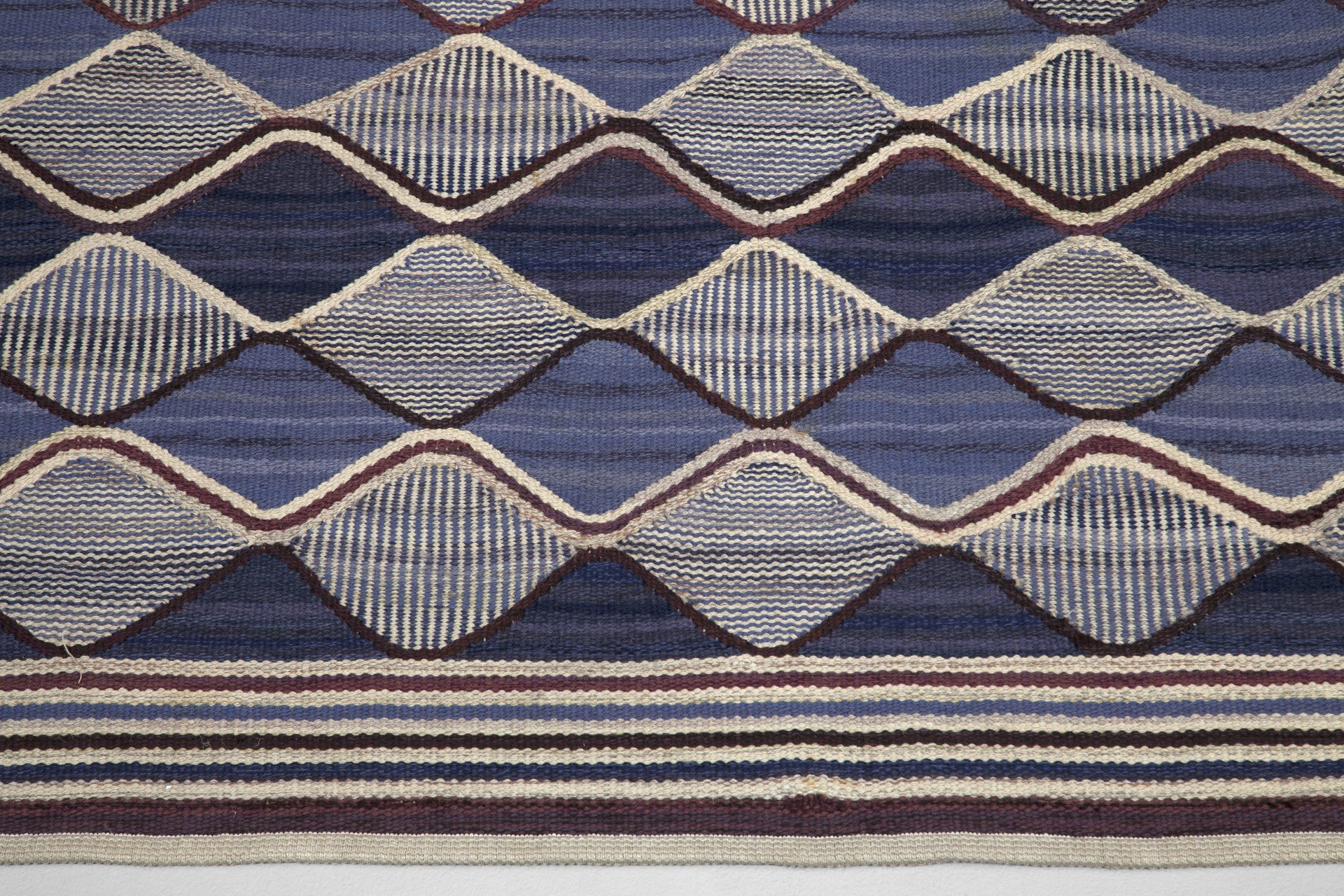 "Blue Flounder" Carpet image 4