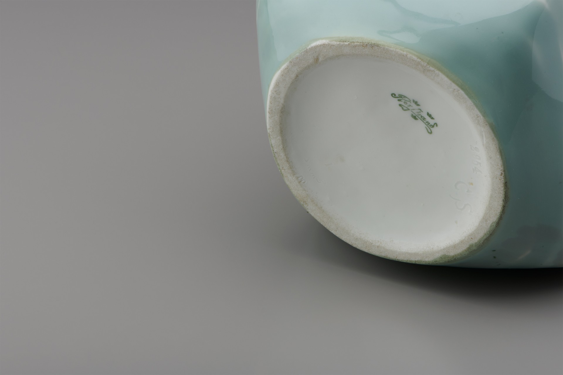 Vase image 4