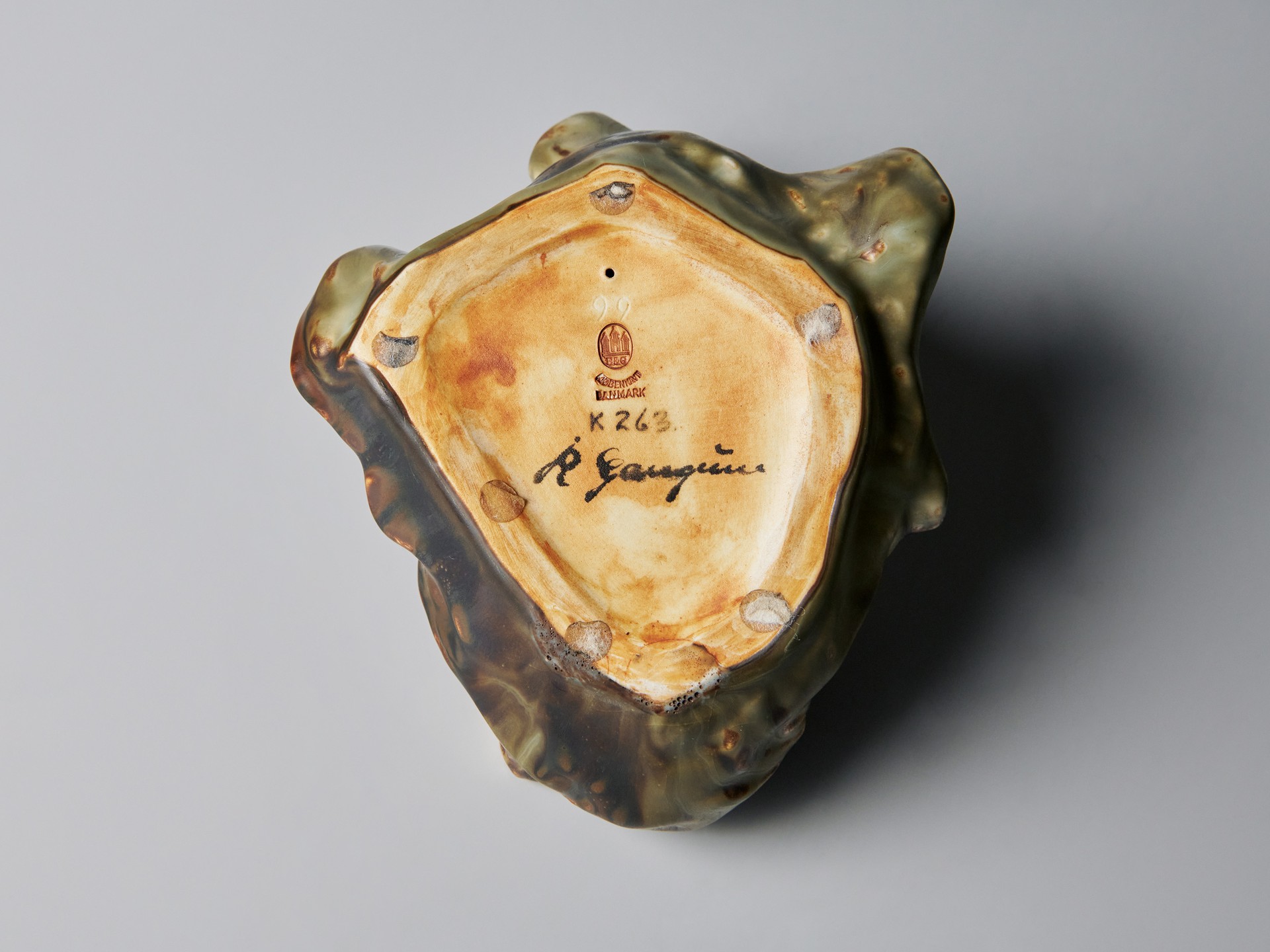 Sculpture / Ashtray image 7