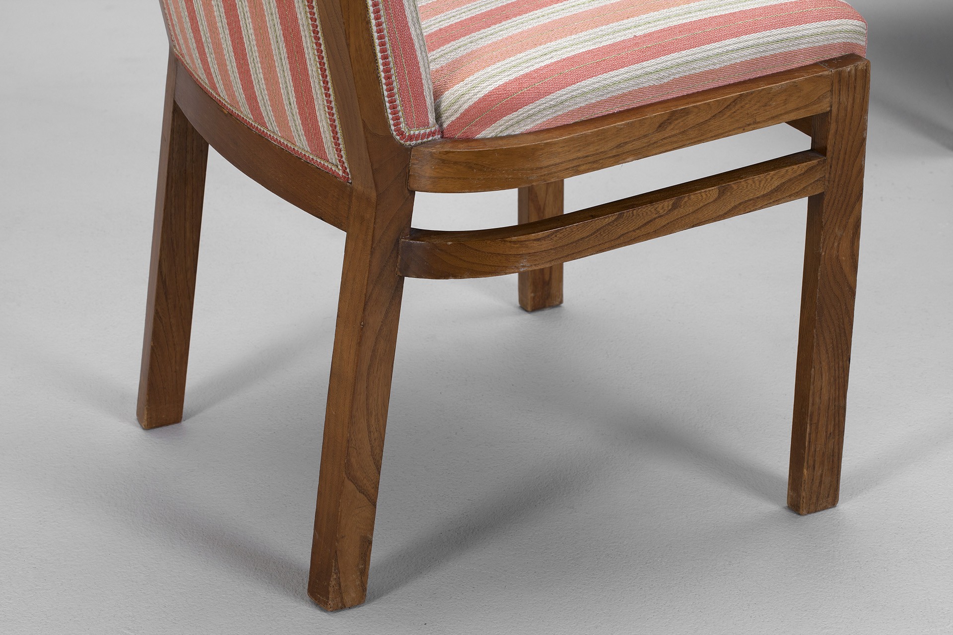 Chairs image 2