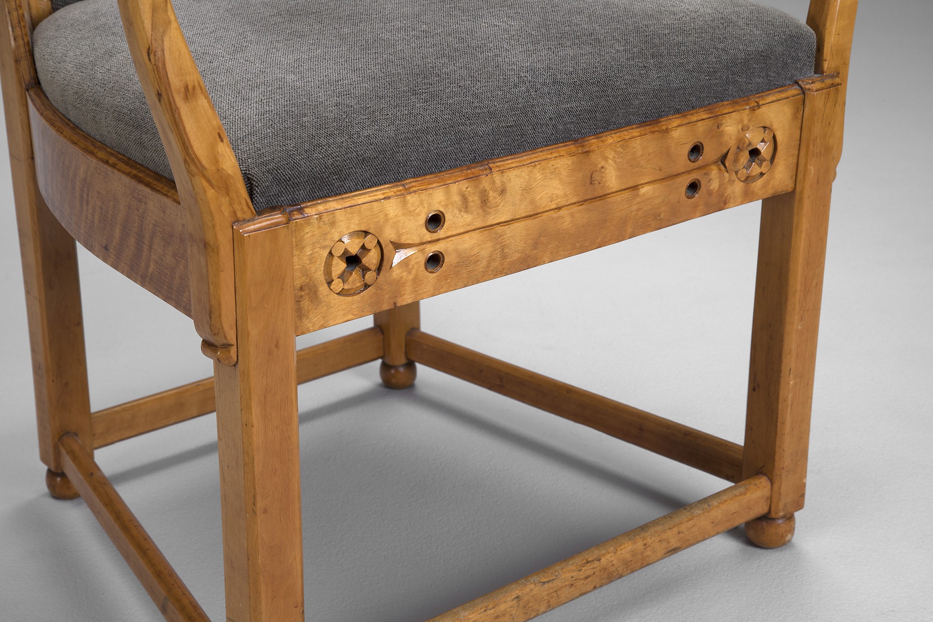 Chair image 6