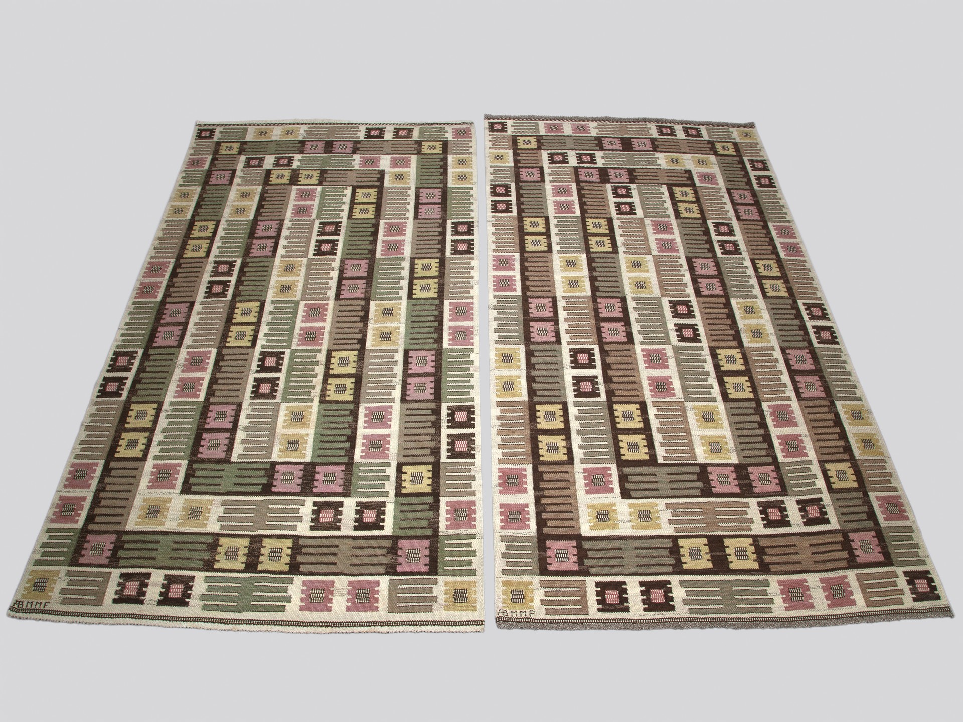 Pair of 'Nyponblomman' Carpets