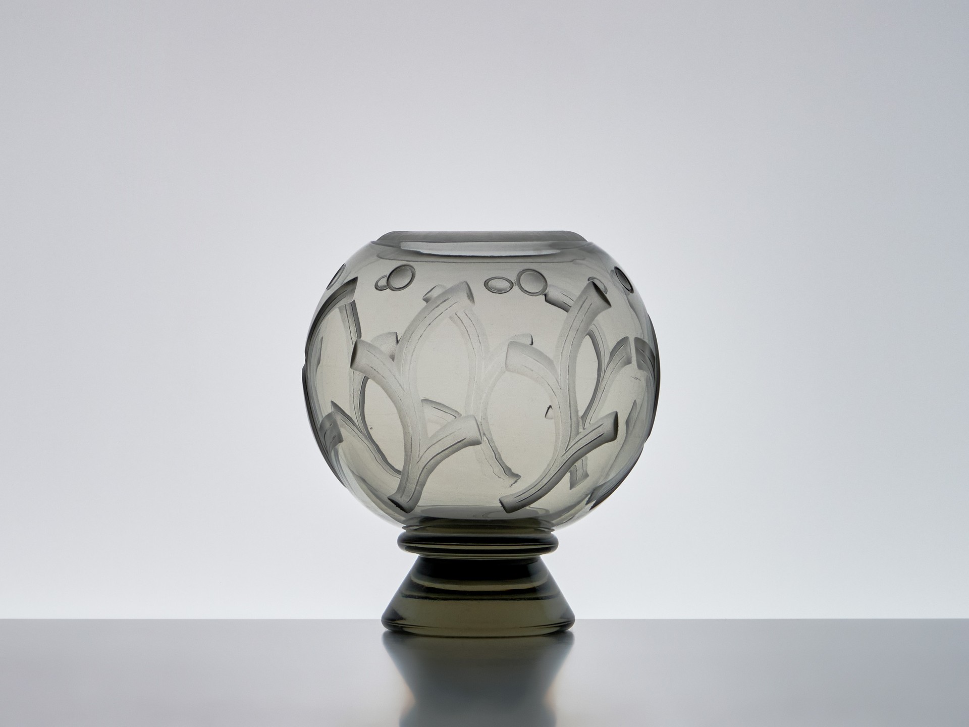 Vase image 3