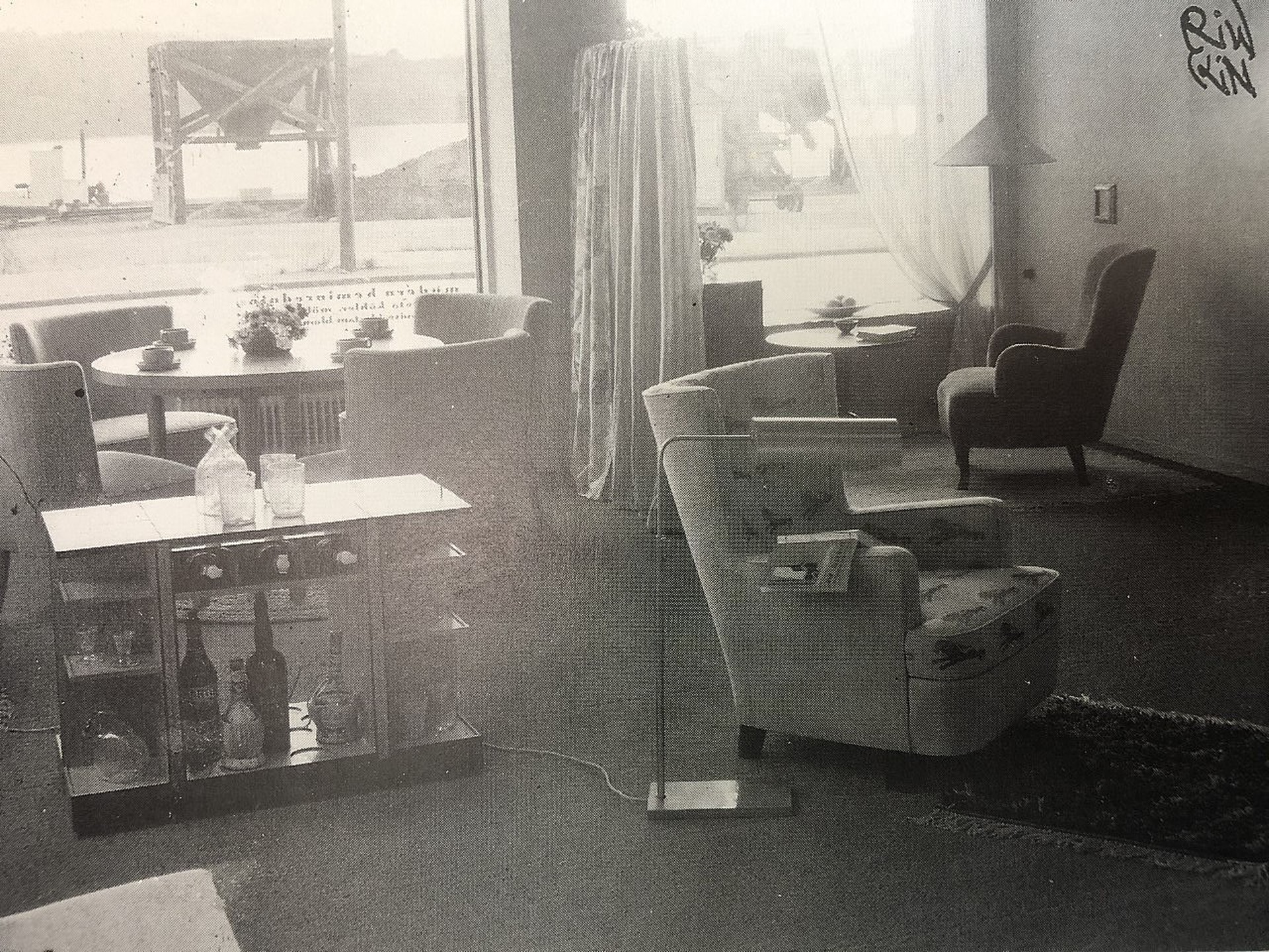 Armchair image 7