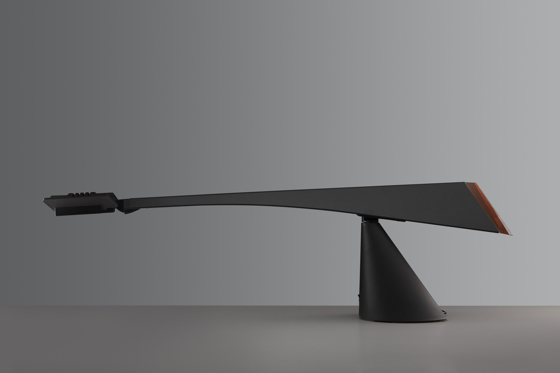 'Messer' Table Lamp image 4