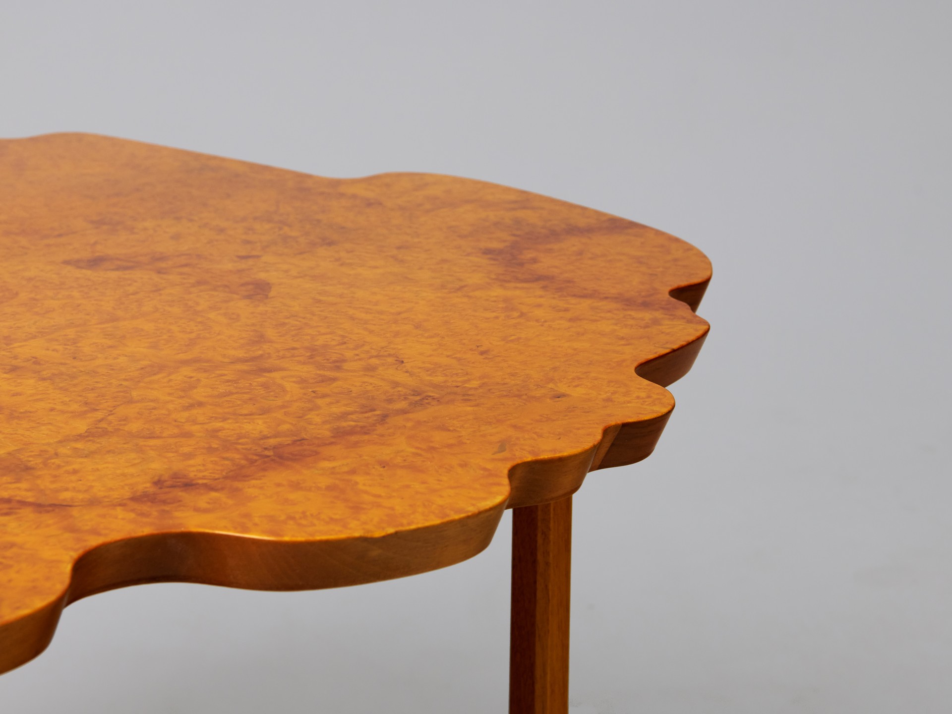 Sofa Table image 6