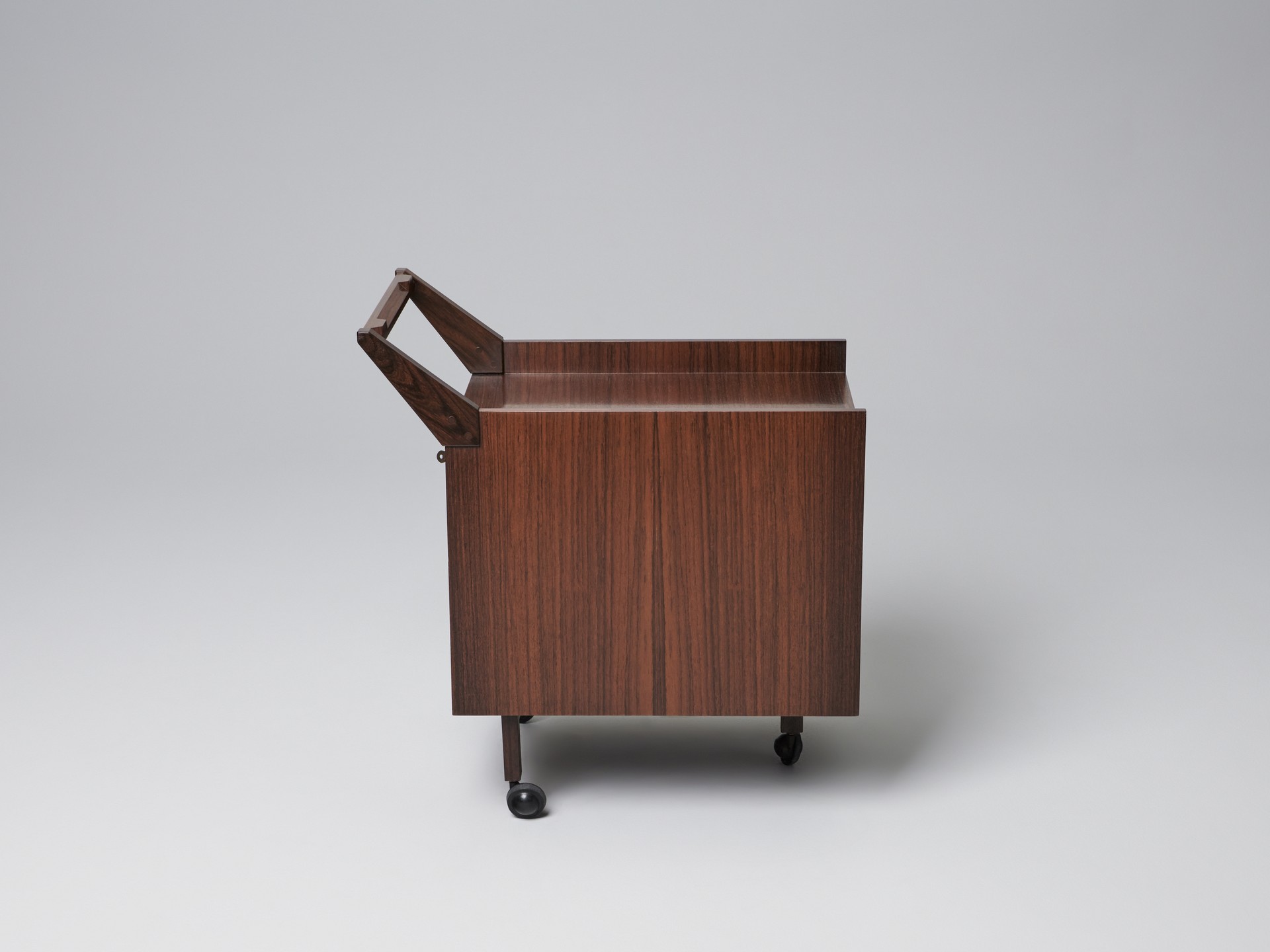 Trolley image 2