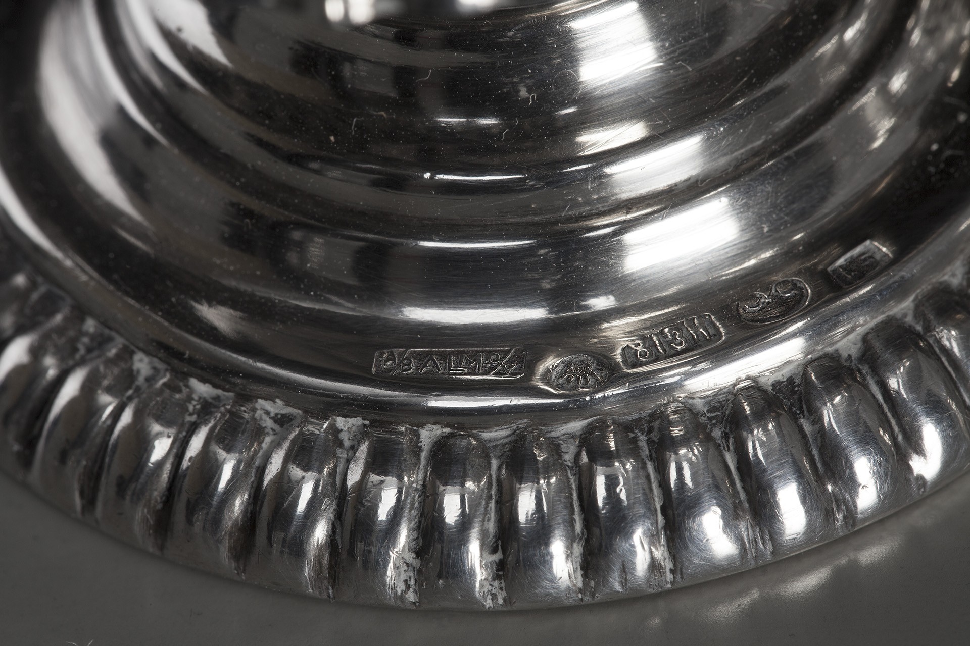 Footed Tea Set image 5