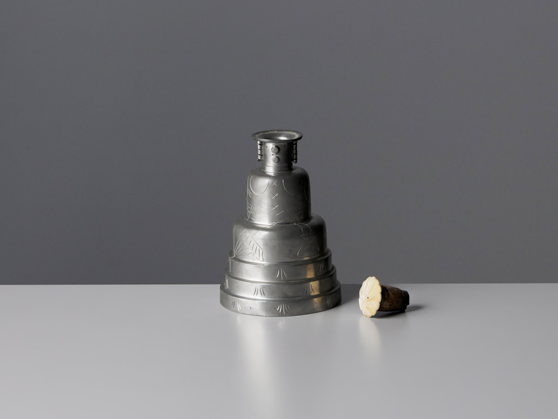 Vessel with Cover image 5