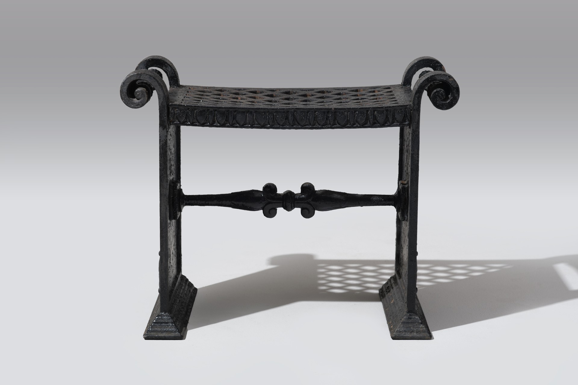 Stool image 2