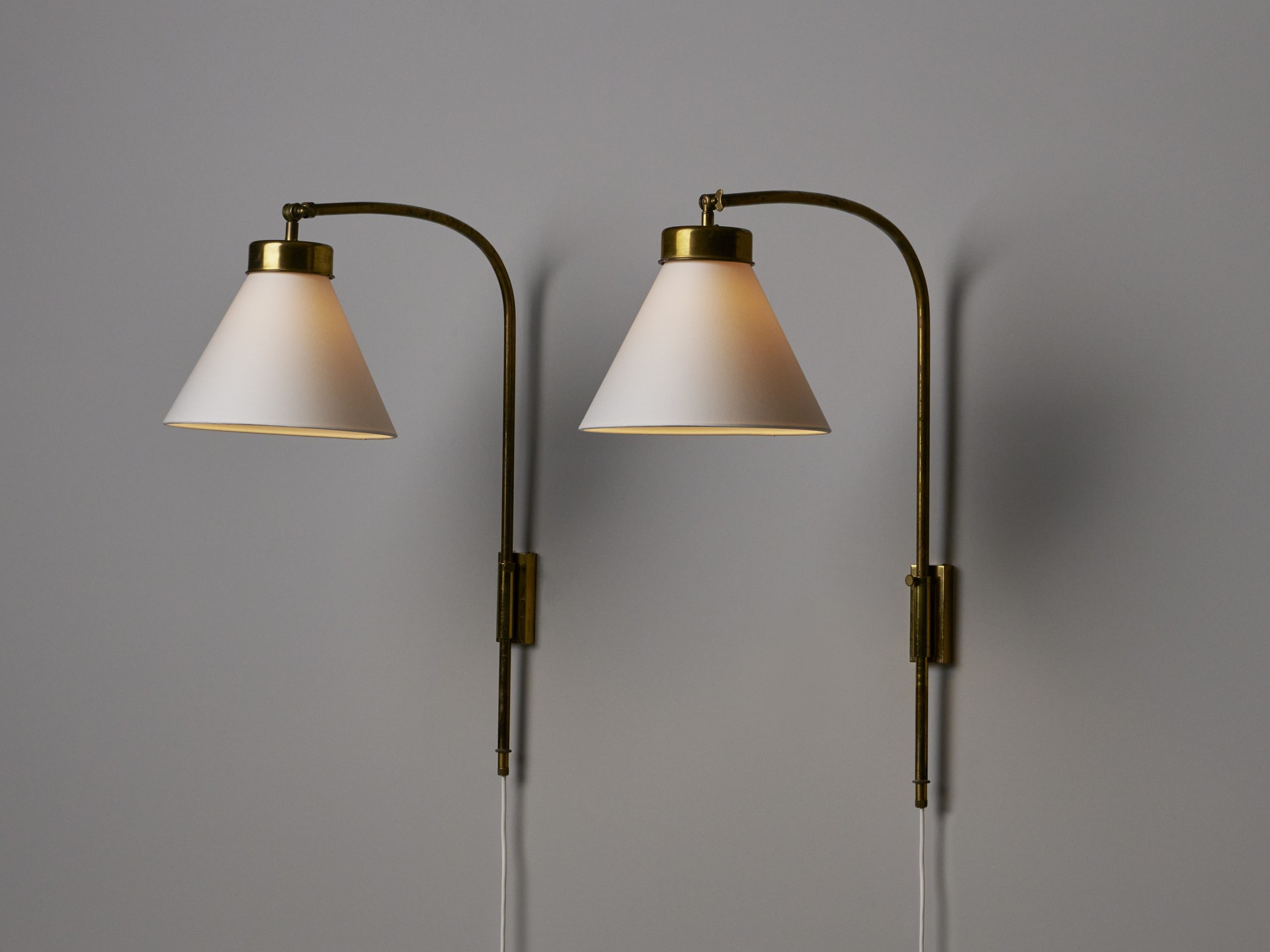 Pair of Wall Lamps image 4