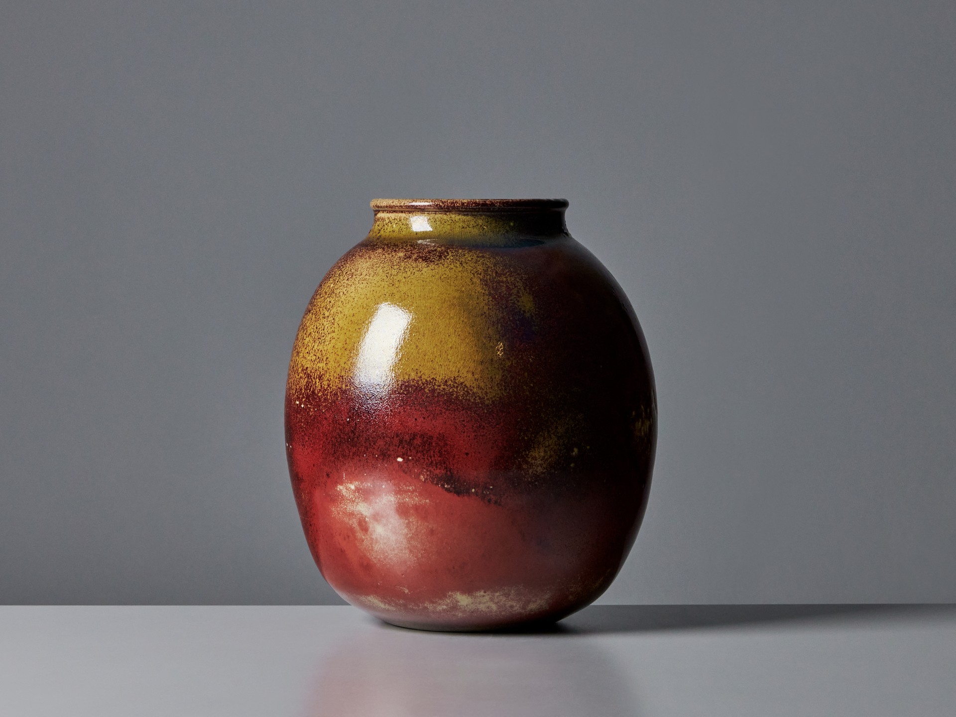 Vase image 13