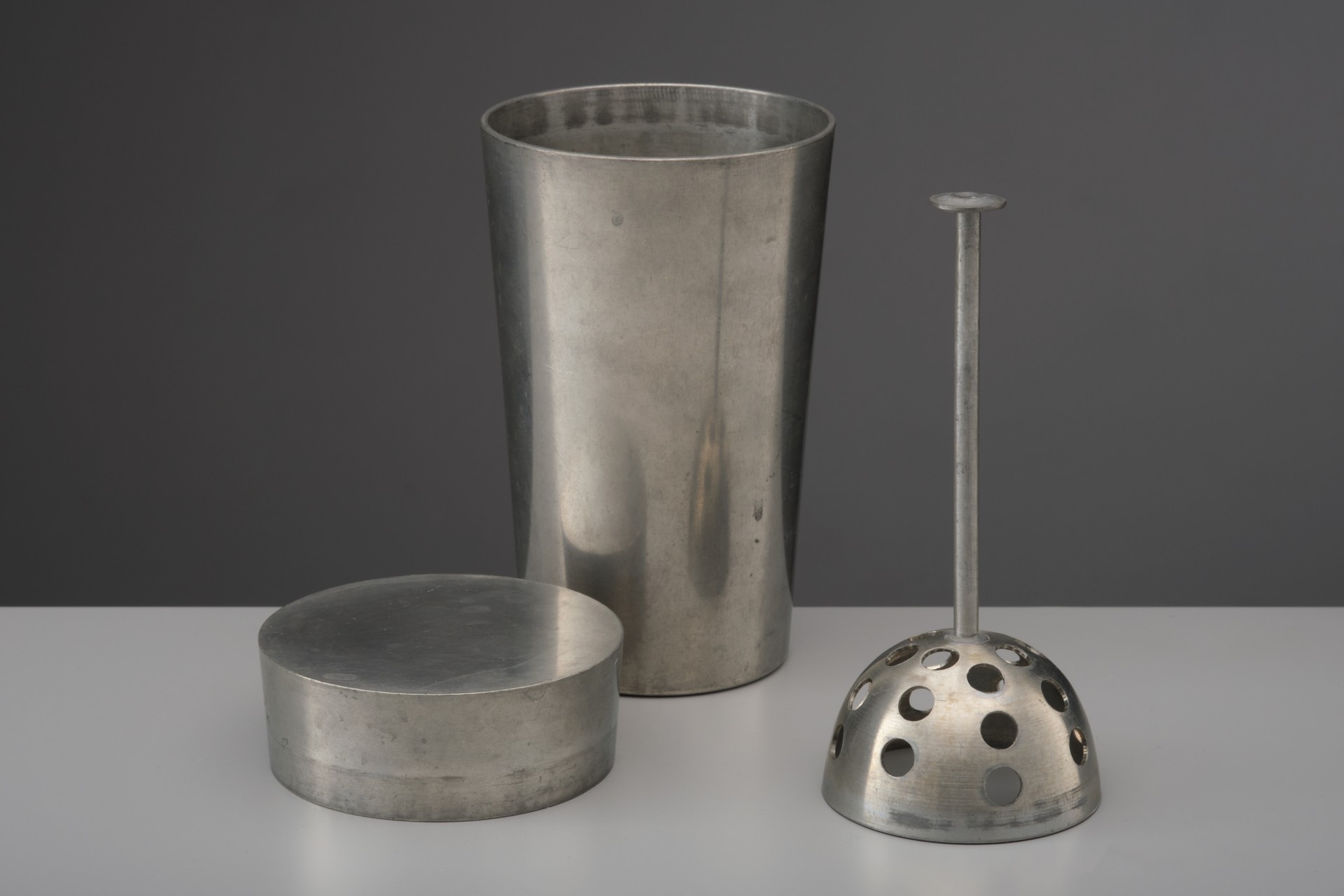 Modernist Cocktail Shaker image 2