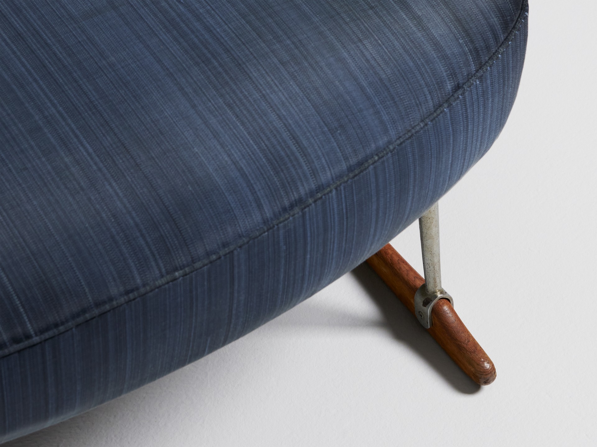 Footstool image 6